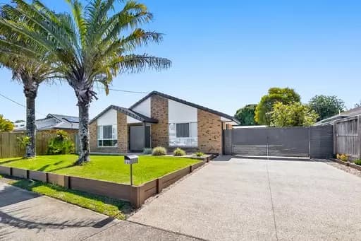 Mudjimba, Mudjimba - Image 1