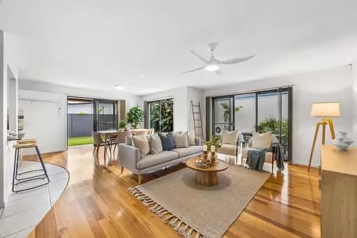 1/12 Catalina Drive, Mudjimba, Mudjimba - Image 1