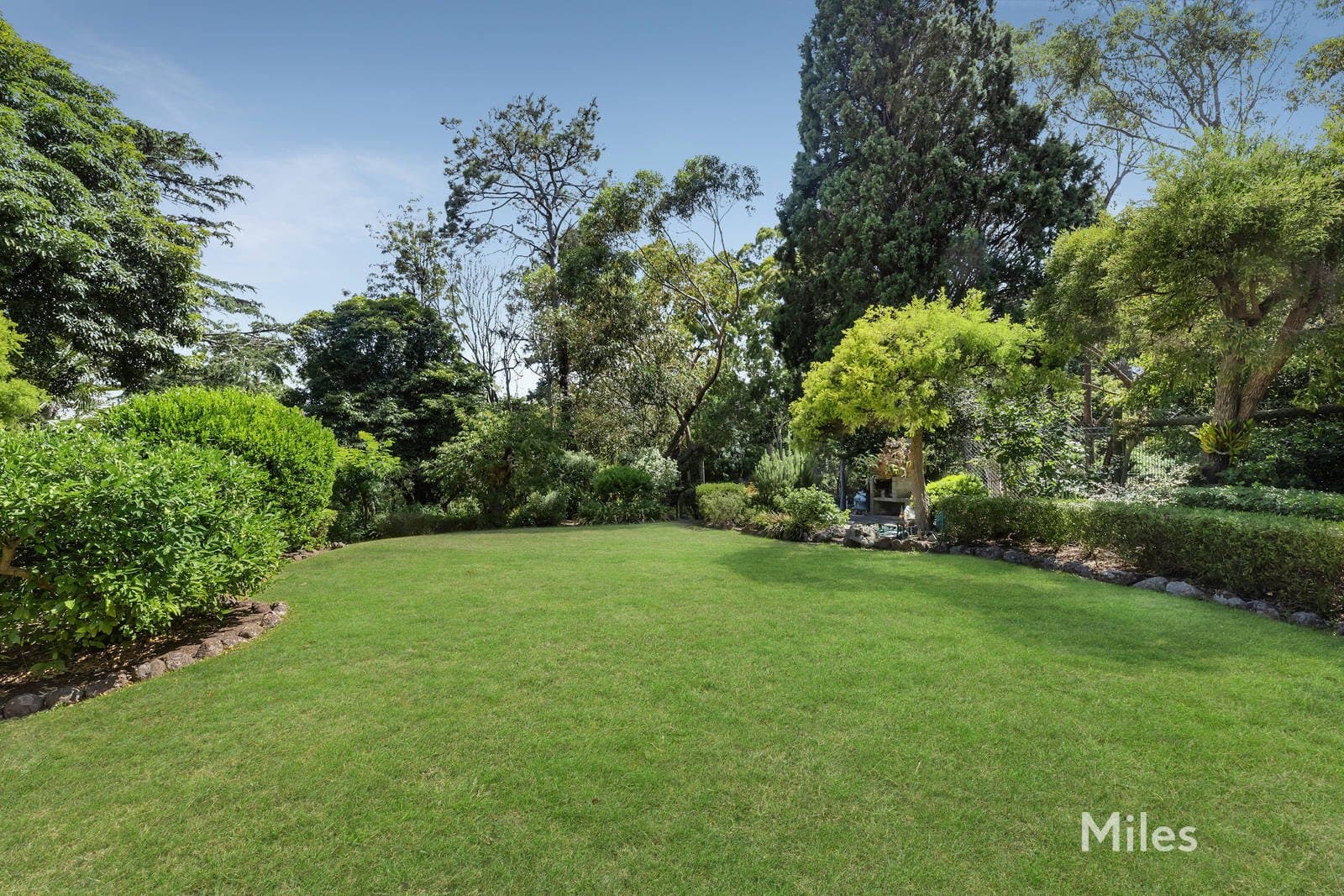 5 Outlook Drive, Eaglemont, Eaglemont - Thumbnail 8