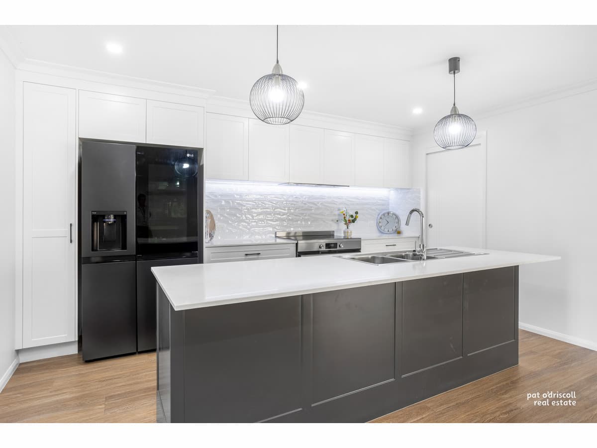 7 Oakmont Way, Parkhurst QLD, Parkhurst - Thumbnail 3