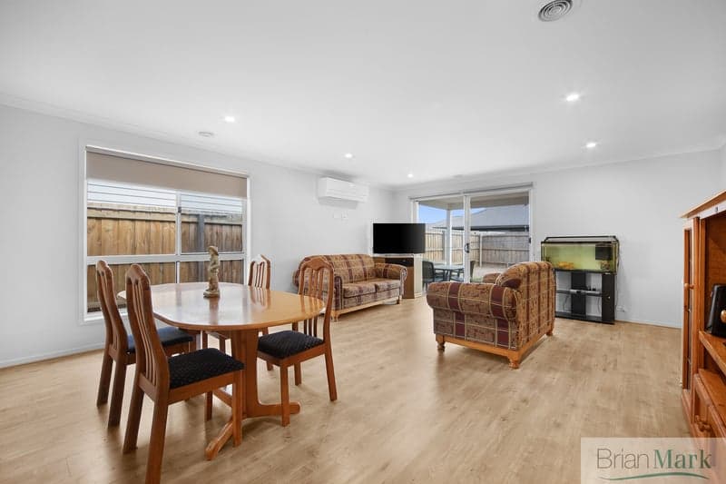 6 Woodstock Drive, Eynesbury - Thumbnail 4