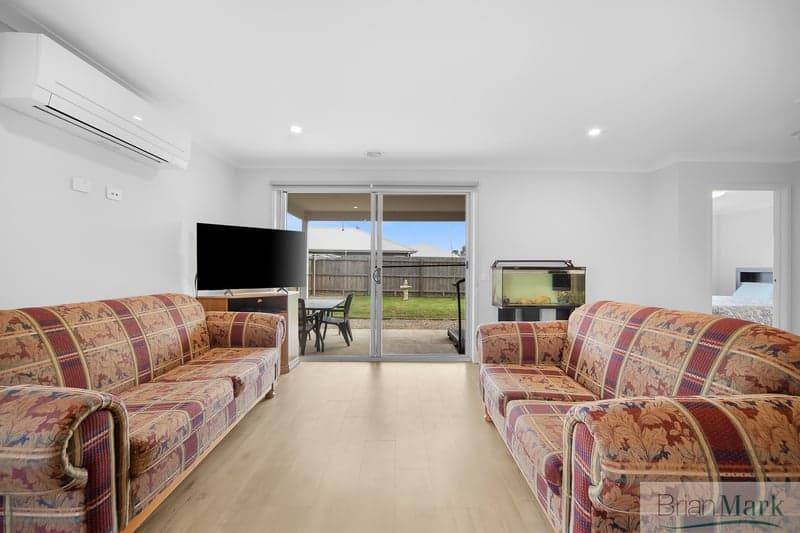 6 Woodstock Drive, Eynesbury - Thumbnail 5