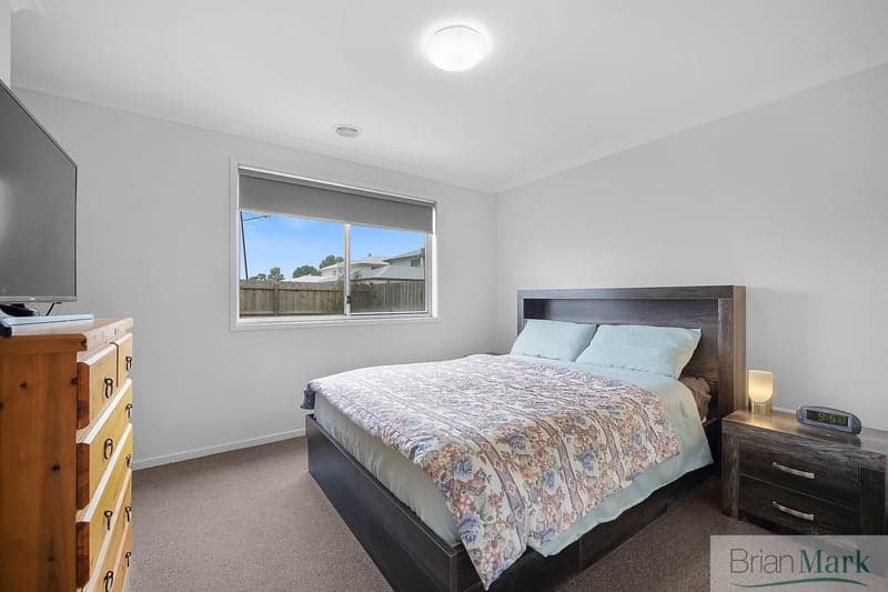 6 Woodstock Drive, Eynesbury - Thumbnail 7