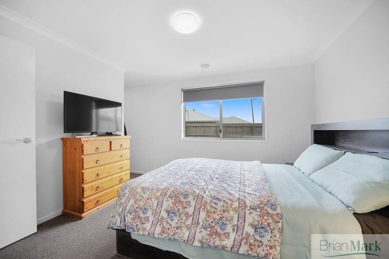6 Woodstock Drive, Eynesbury - Thumbnail 8