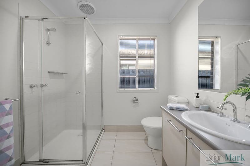 10 Morgan Crescent, Werribee - Thumbnail 3