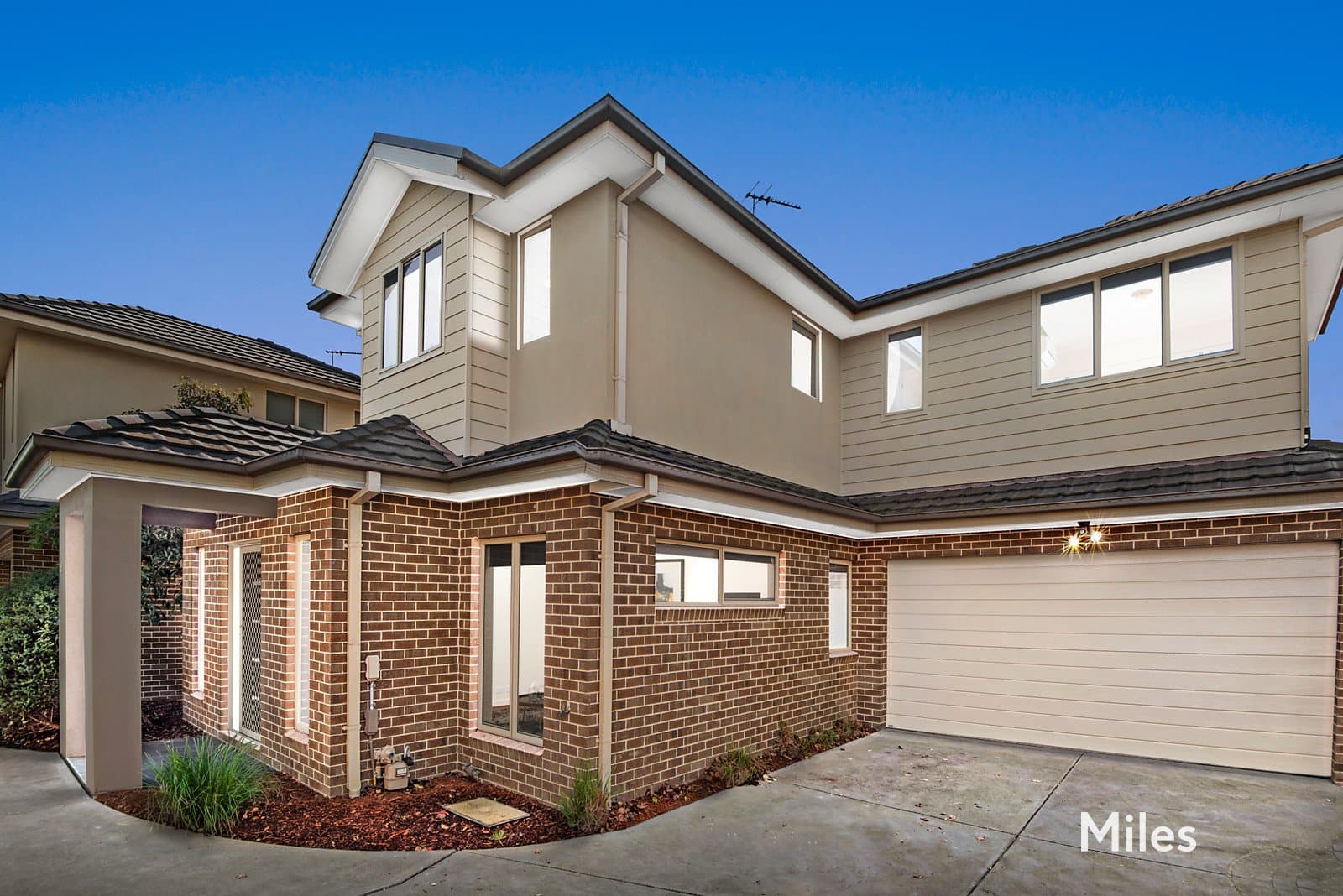 2/14 Plunkett Street, Bellfield, Bellfield - Thumbnail 3