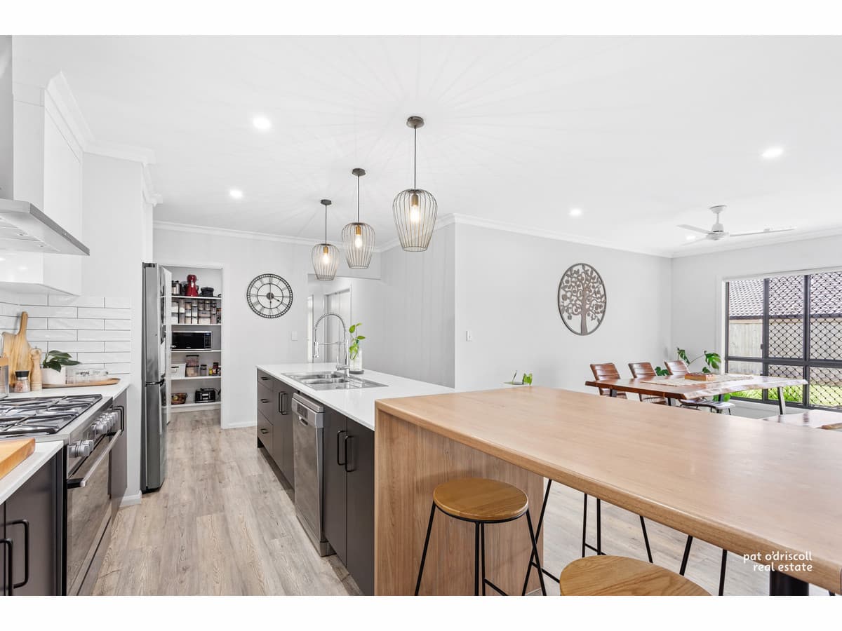 23 Mossvale Drive, Parkhurst QLD, Parkhurst - Thumbnail 2