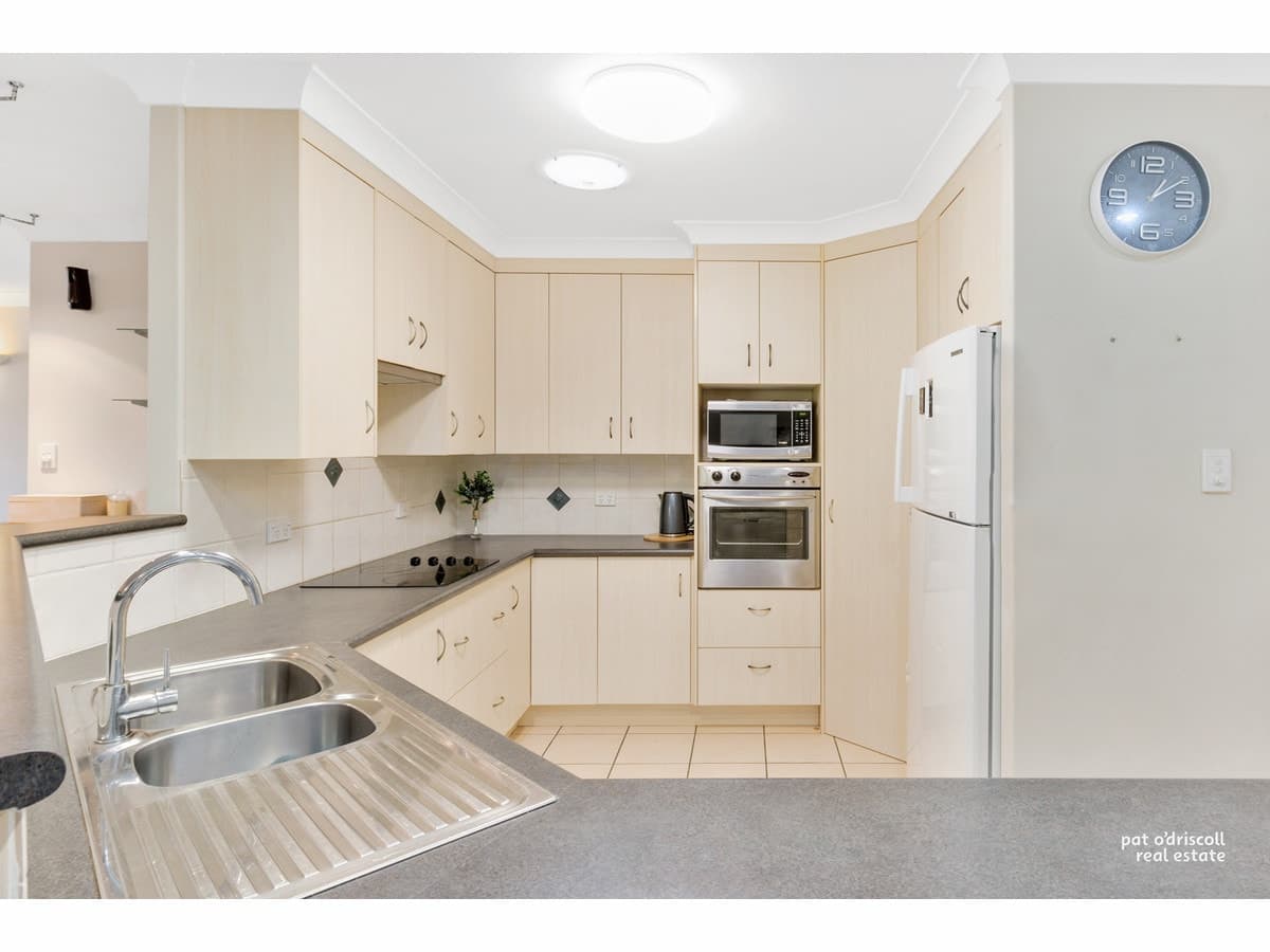 5 Thorsen Close, GRACEMERE QLD, Gracemere - Thumbnail 2