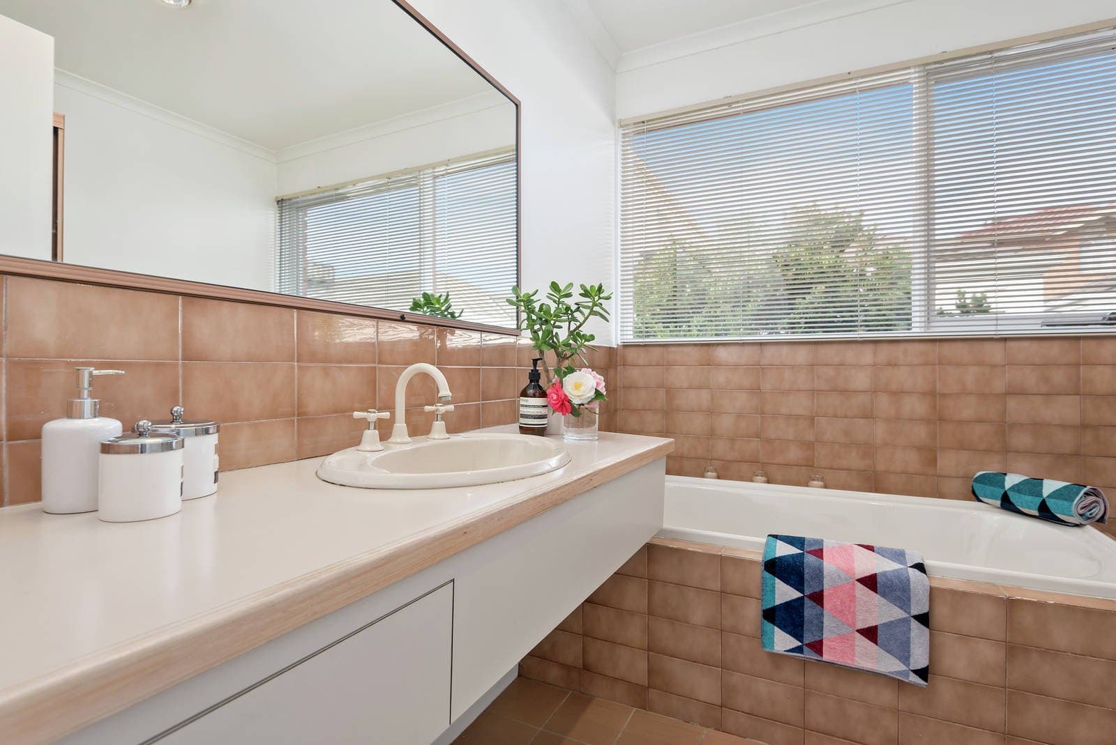 5/66 Coorie Crescent, Rosanna, Rosanna - Image 1