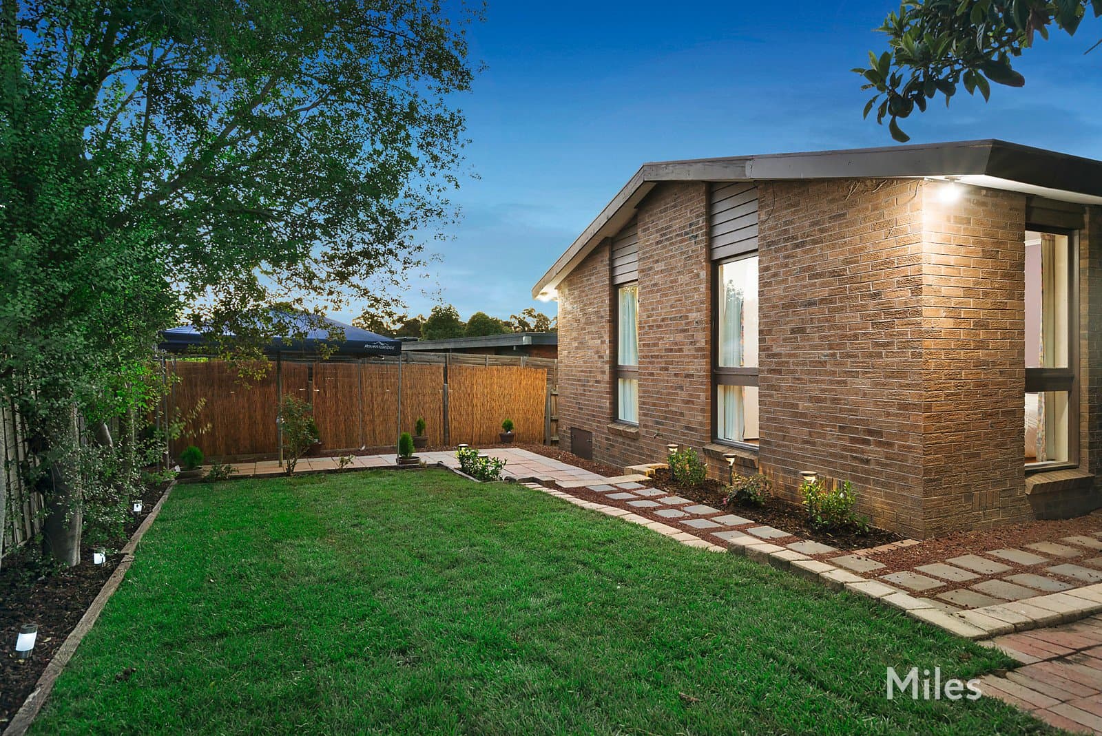 329 Yallambie Road, Yallambie, Yallambie - Thumbnail 2