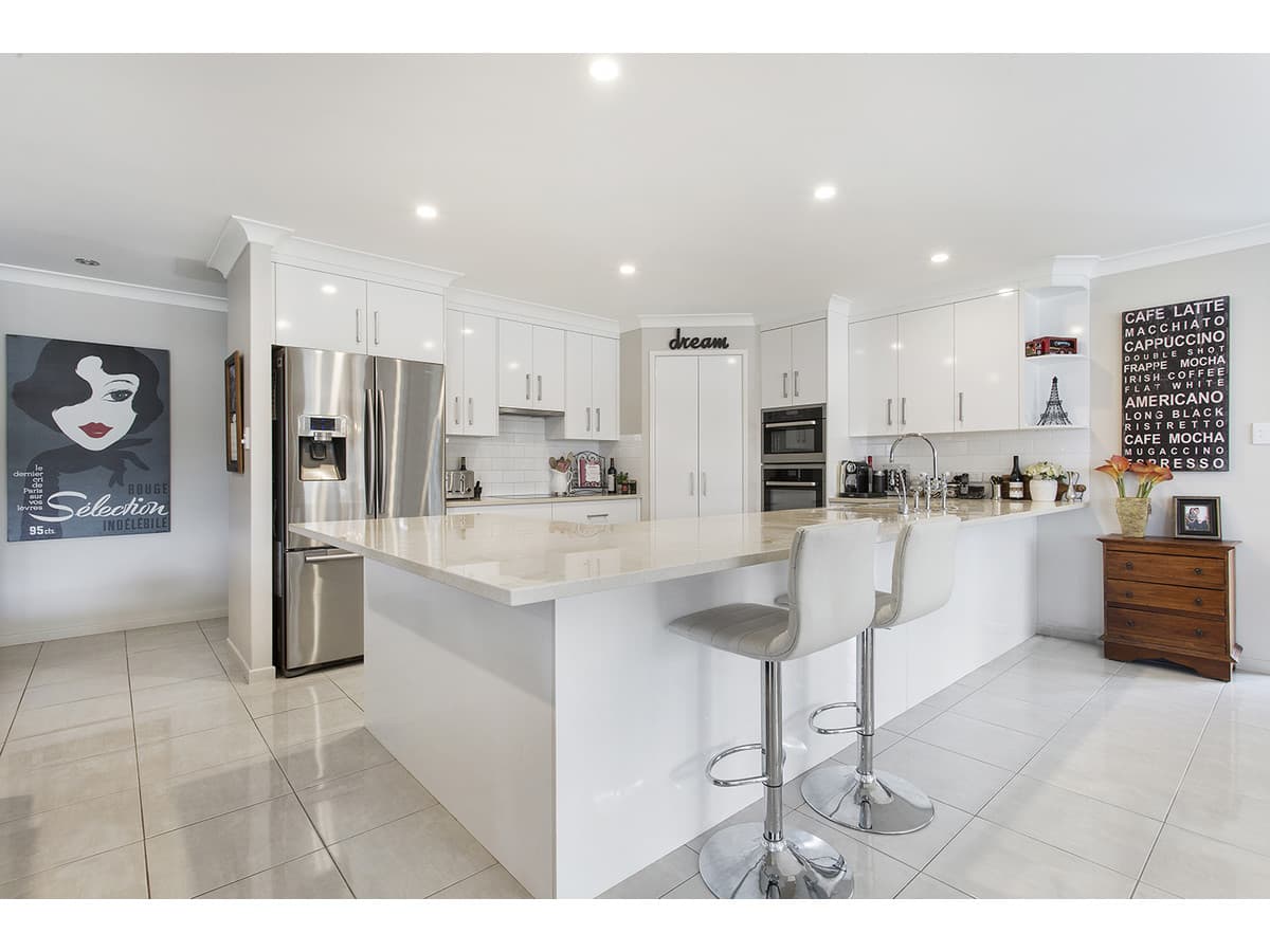 1 Stirling Drive, Rockyview QLD, Rockyview - Thumbnail 2