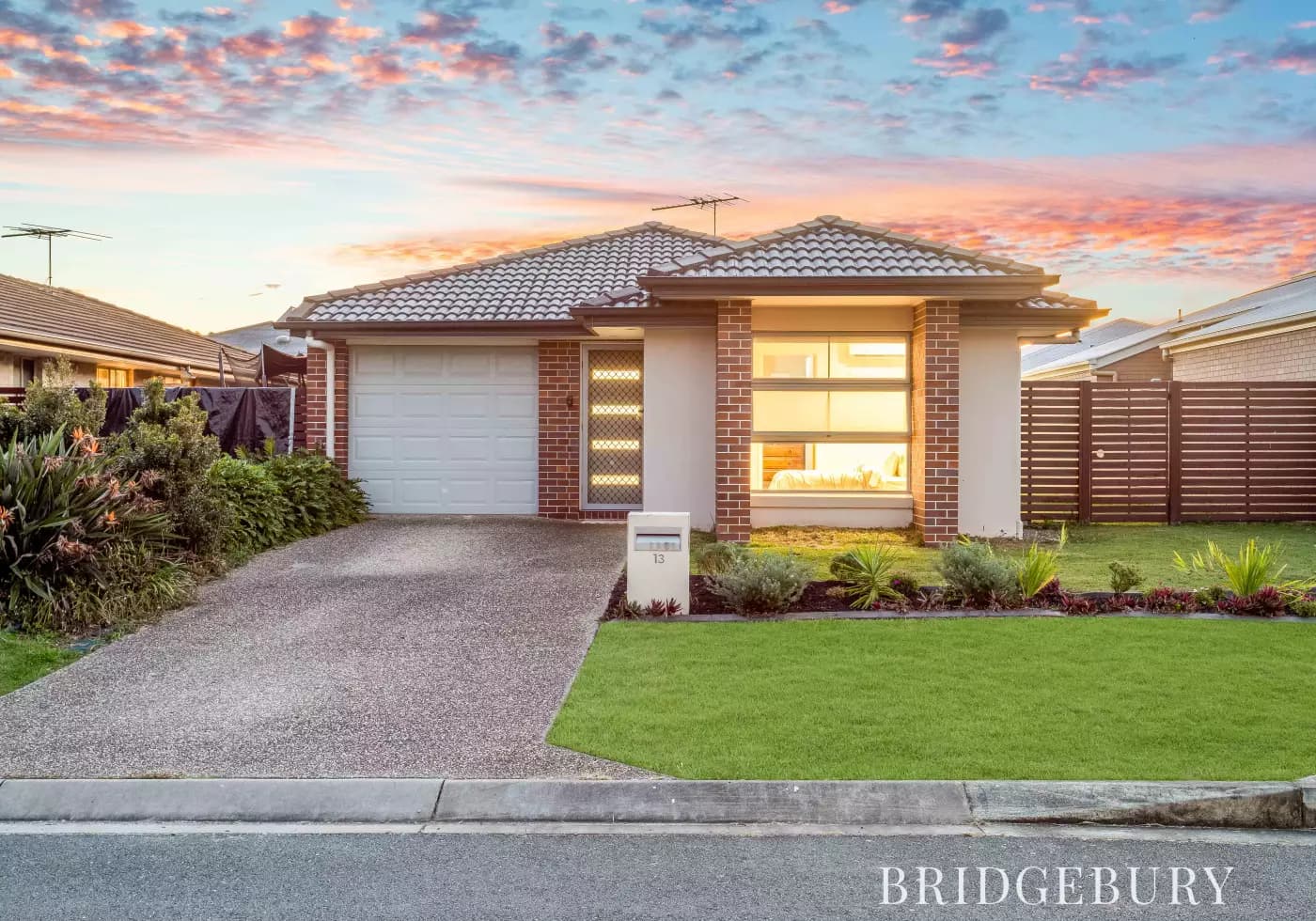 13 Glengrove Circuit, Mango Hill - Thumbnail 2