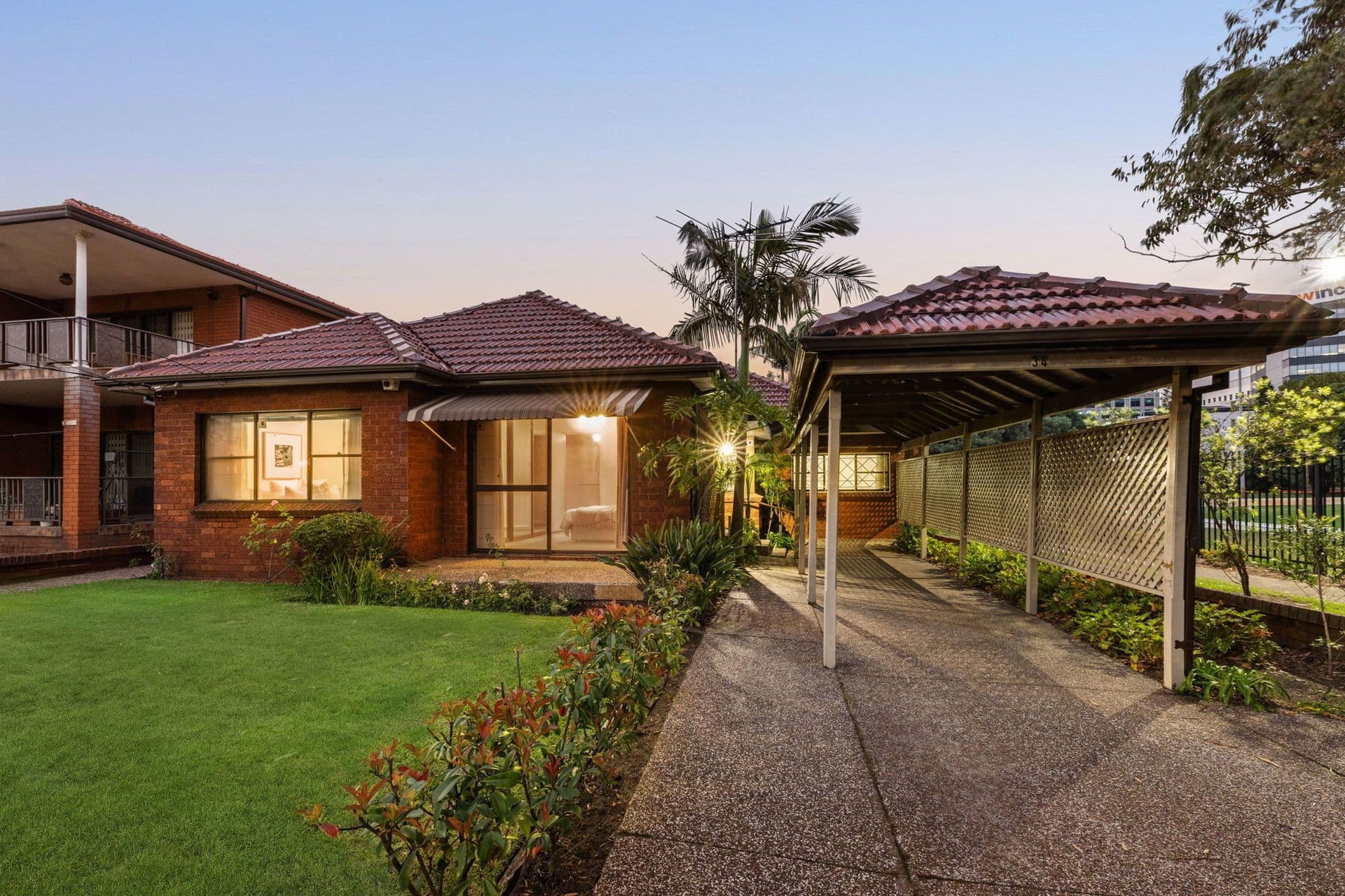 34 Forster Street, Mascot - Image 1