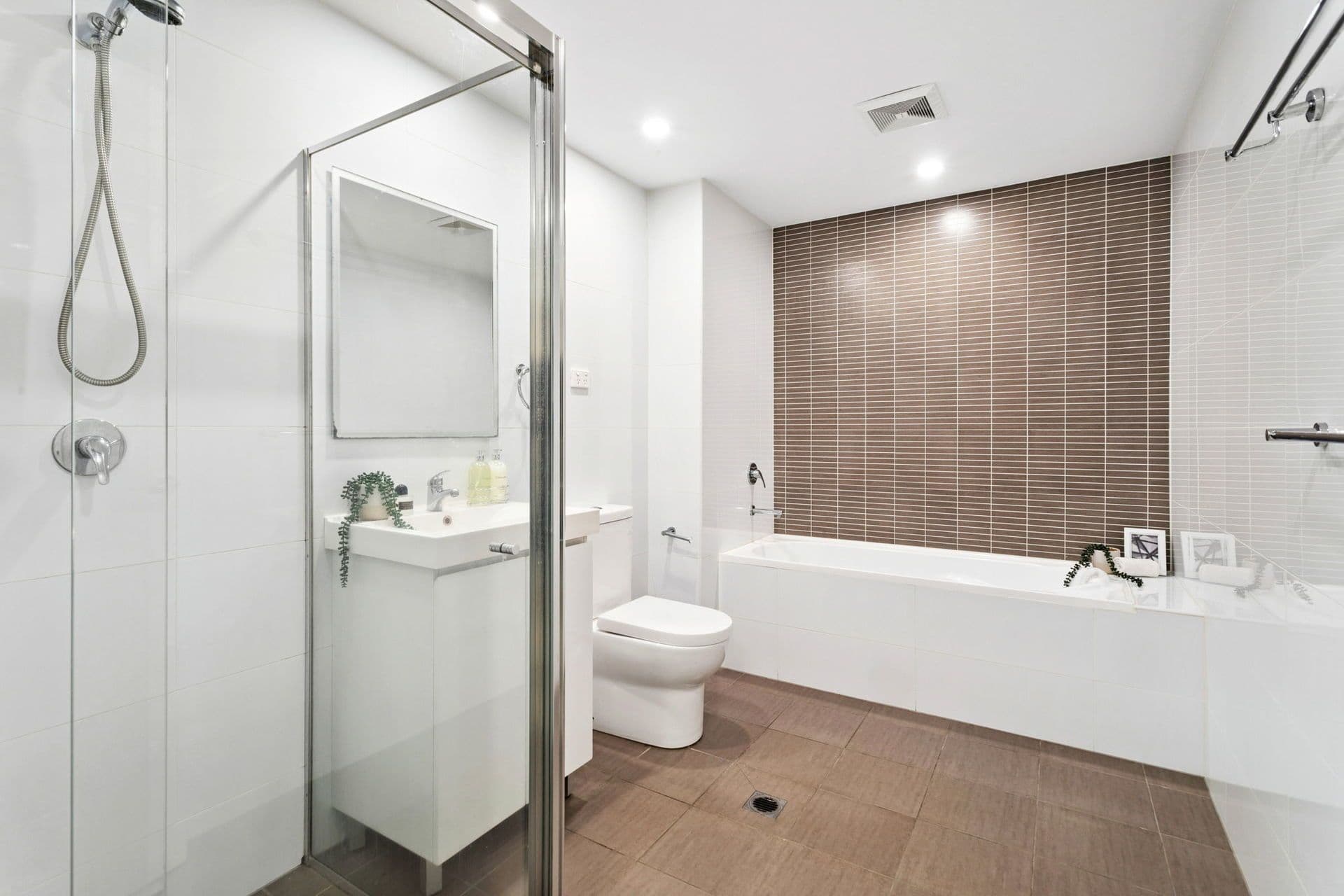 110/12 Rancom Street, Botany - Thumbnail 6