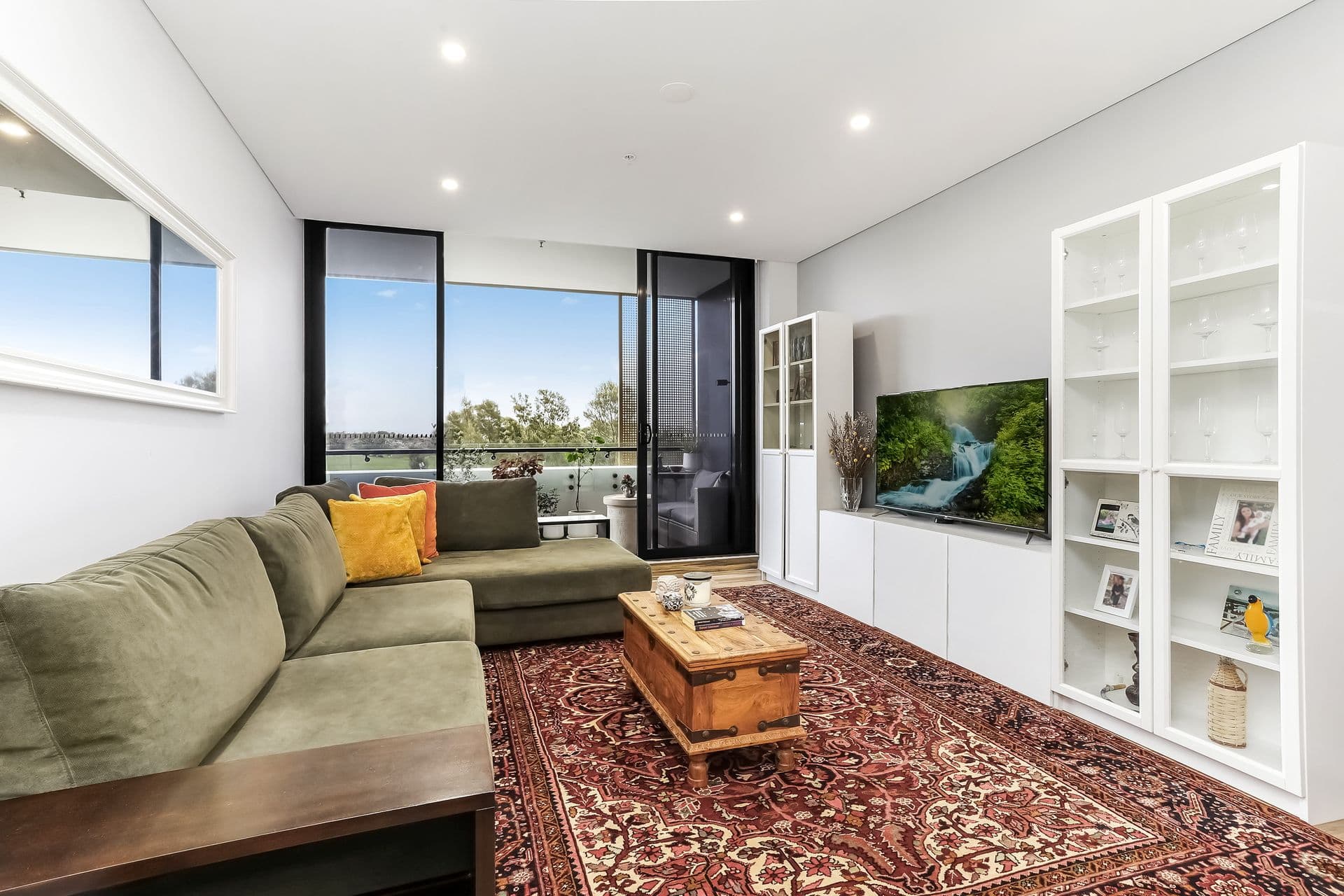 317/15 Oscar Place, Eastgardens - Thumbnail 2