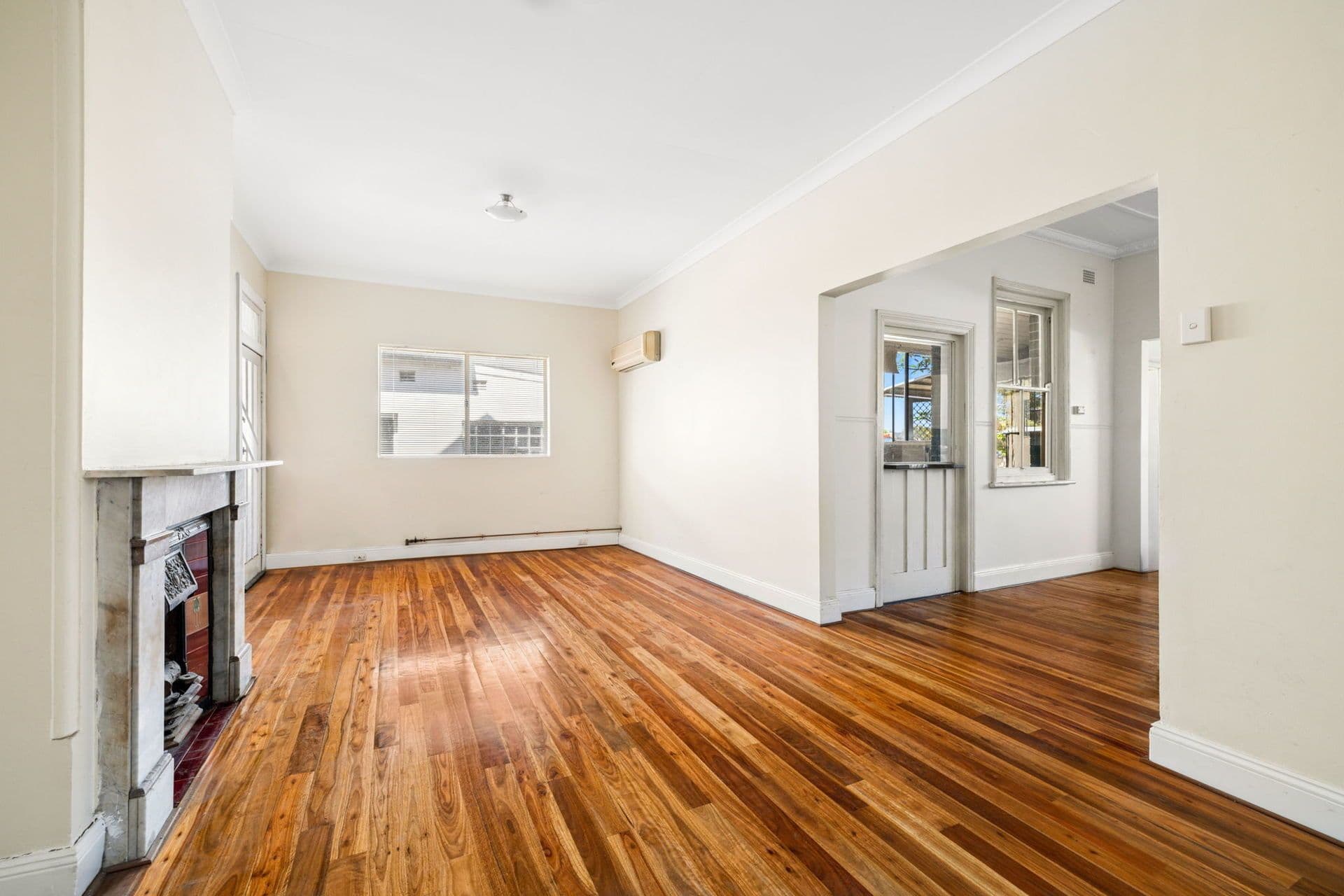 182 King Street, Mascot - Thumbnail 2