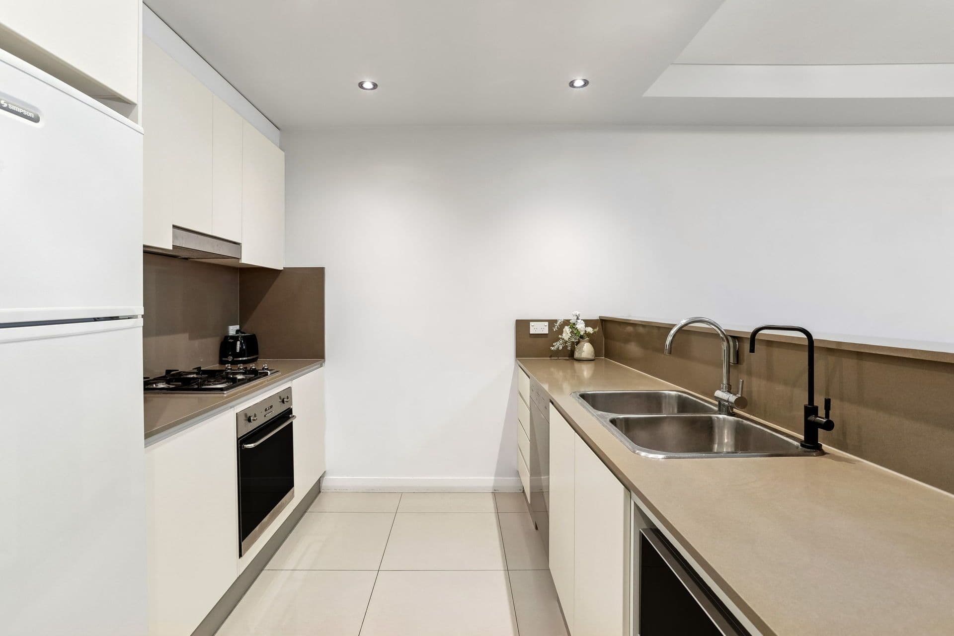 1207/43 Wilson Street, Botany - Thumbnail 2