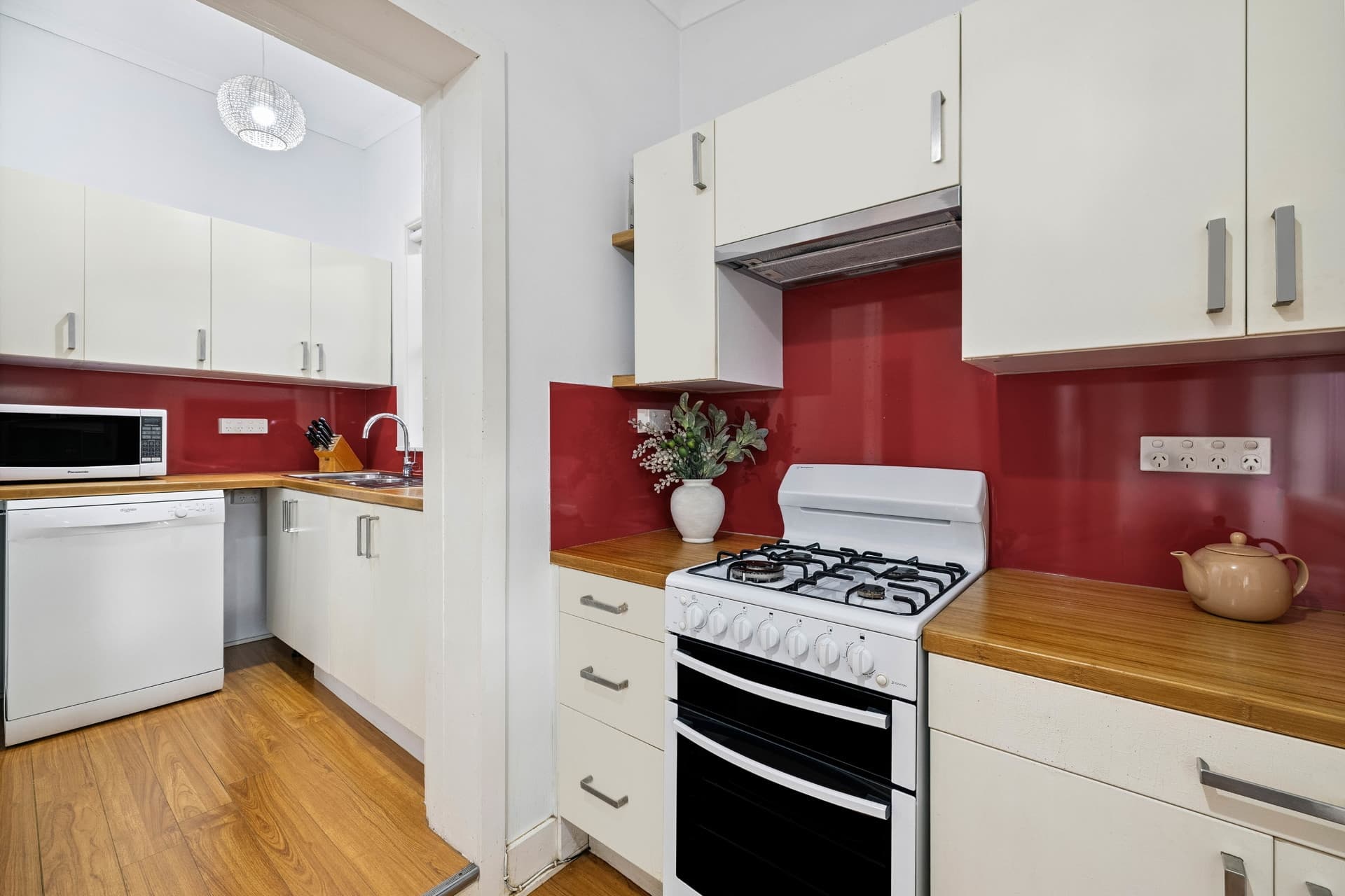 47 Robinson Street, Eastlakes - Thumbnail 4