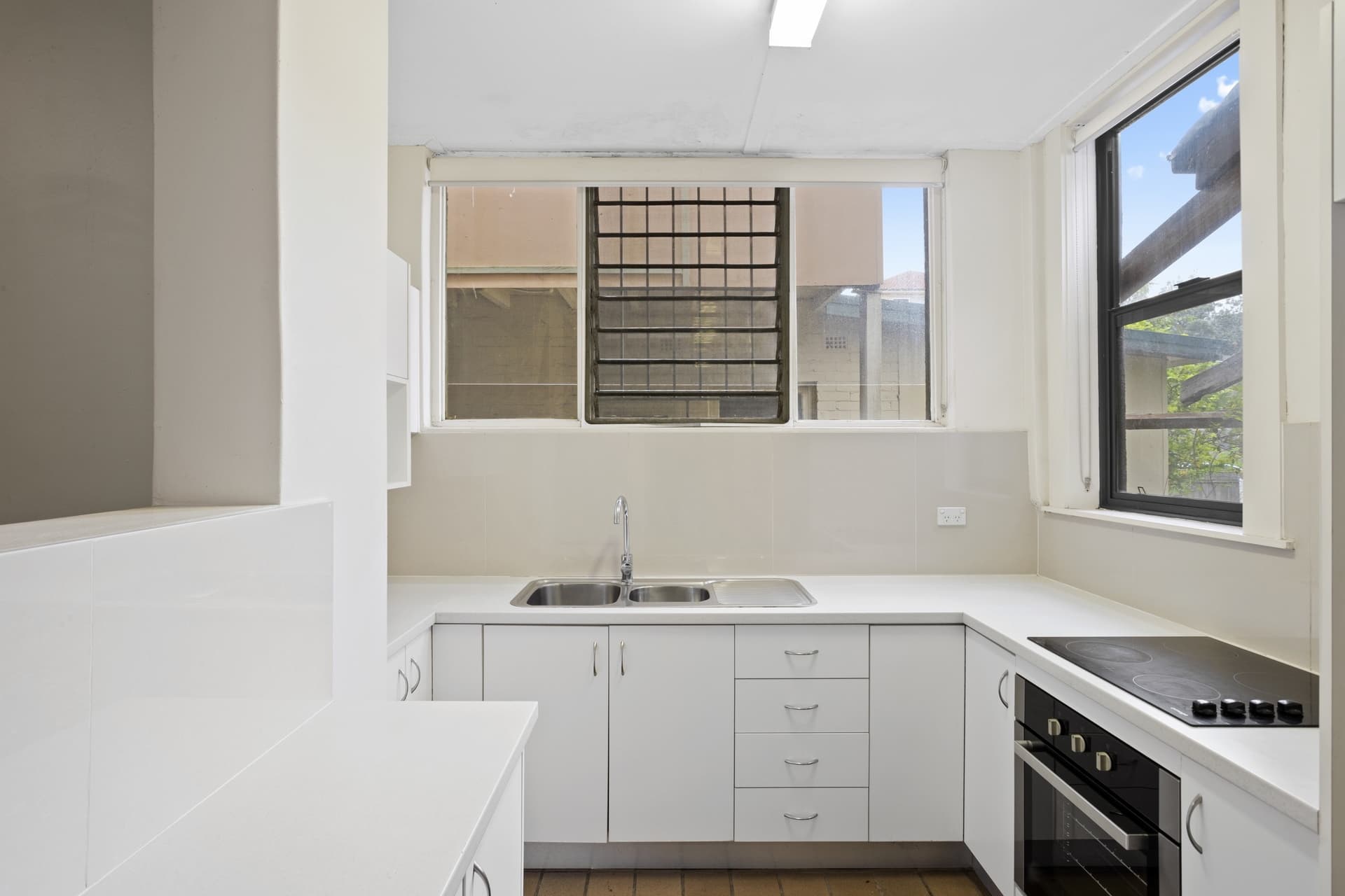 8-10 Abbotford Street, Kensington - Thumbnail 5
