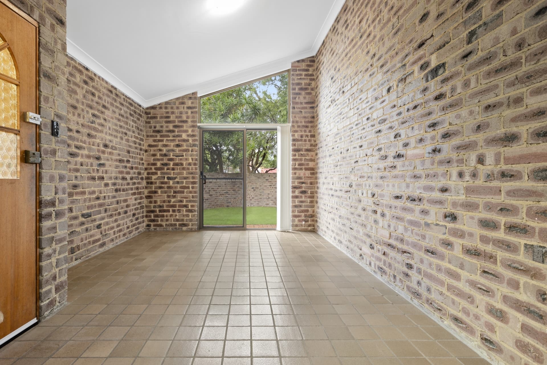 8-10 Abbotford Street, Kensington - Thumbnail 6