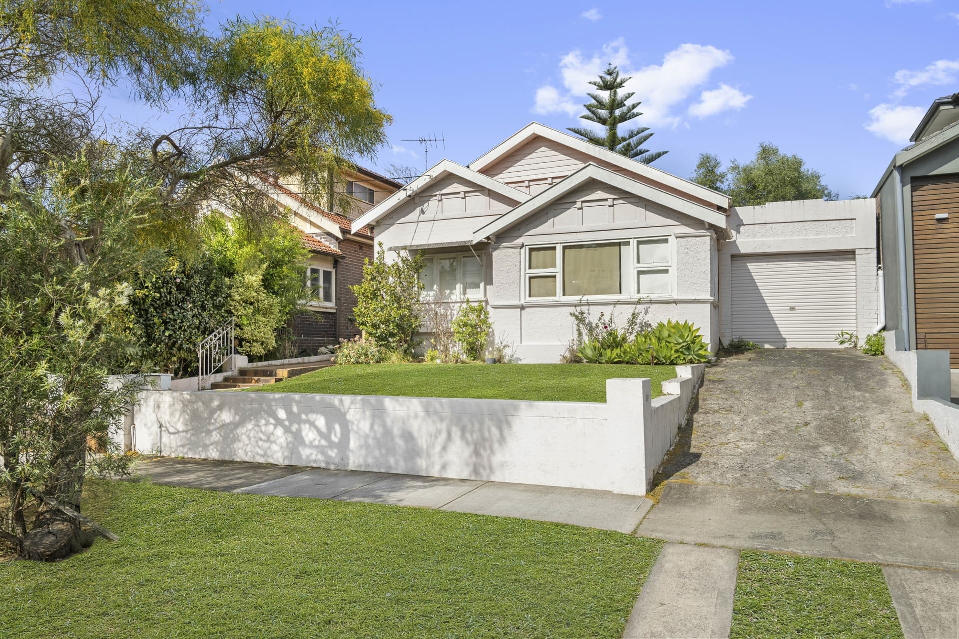 27 Aboud Avenue, Kingsford - Image 1