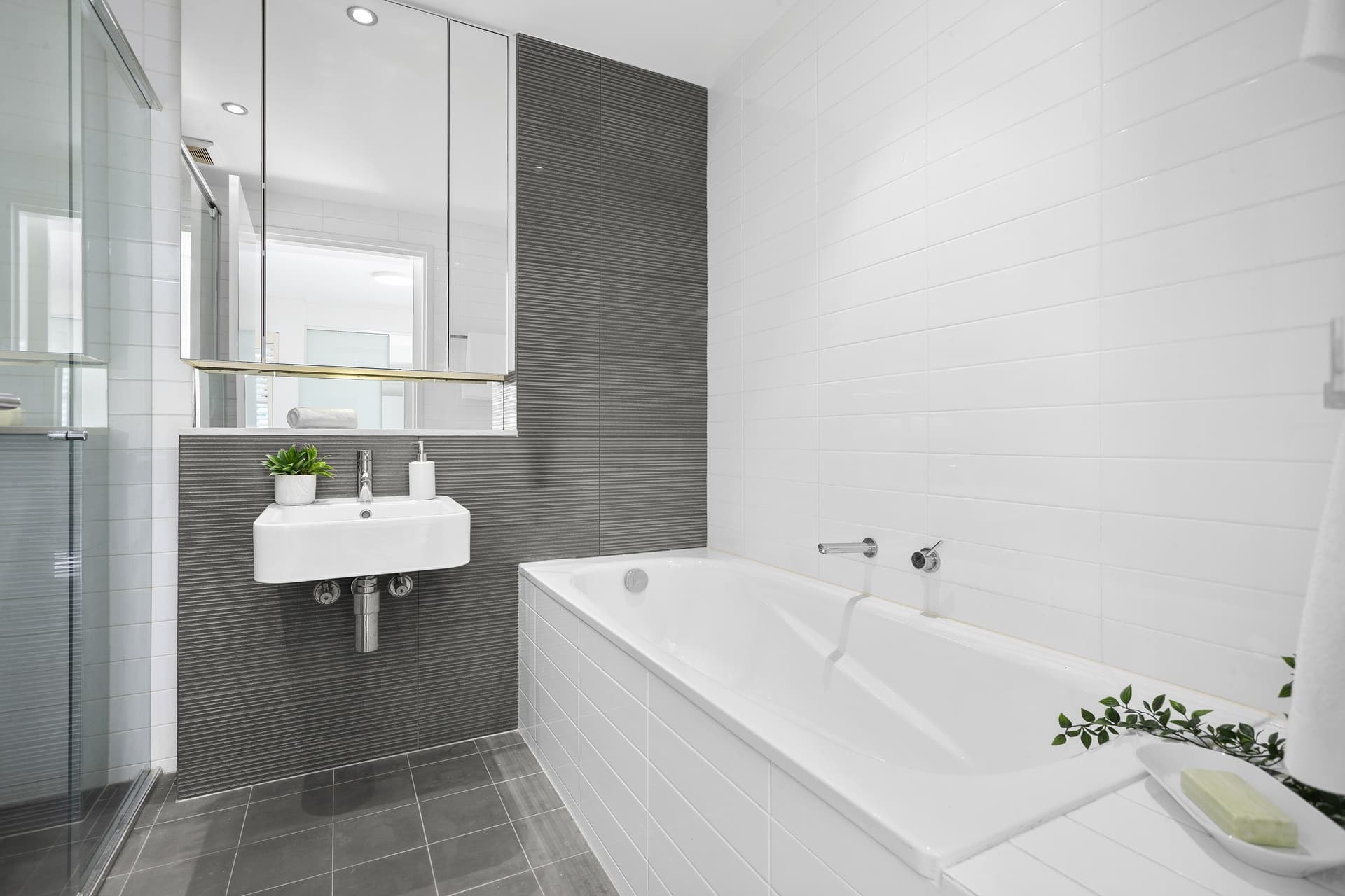 105/2-4 Jenner Street, Little Bay - Thumbnail 8