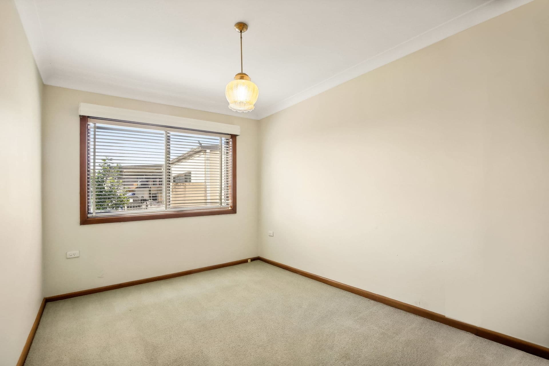 51 Vernon Avenue, Eastlakes - Thumbnail 6
