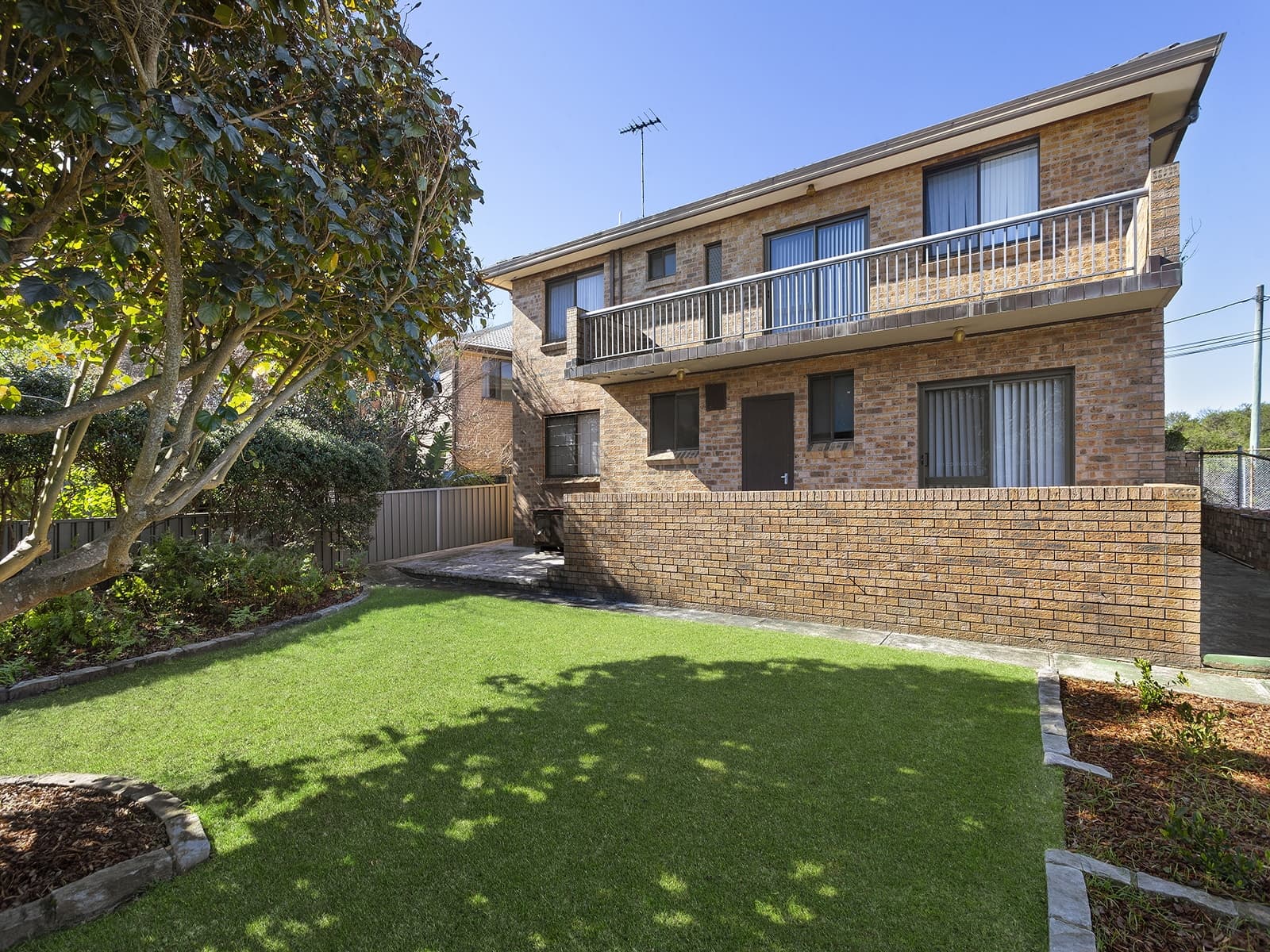 22 Jennifer Street, Little Bay - Thumbnail 5