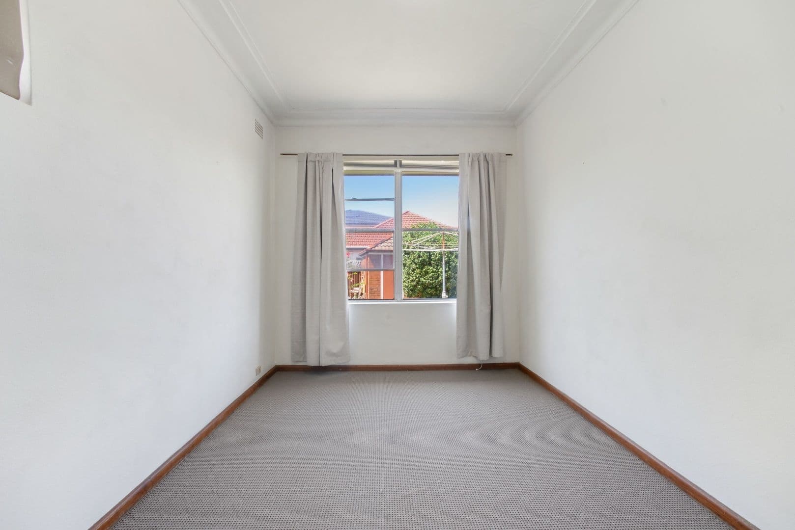 22 Tucabia Street, South Coogee - Thumbnail 7