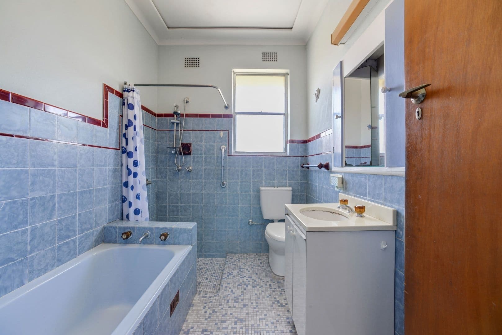 22 Tucabia Street, South Coogee - Thumbnail 8