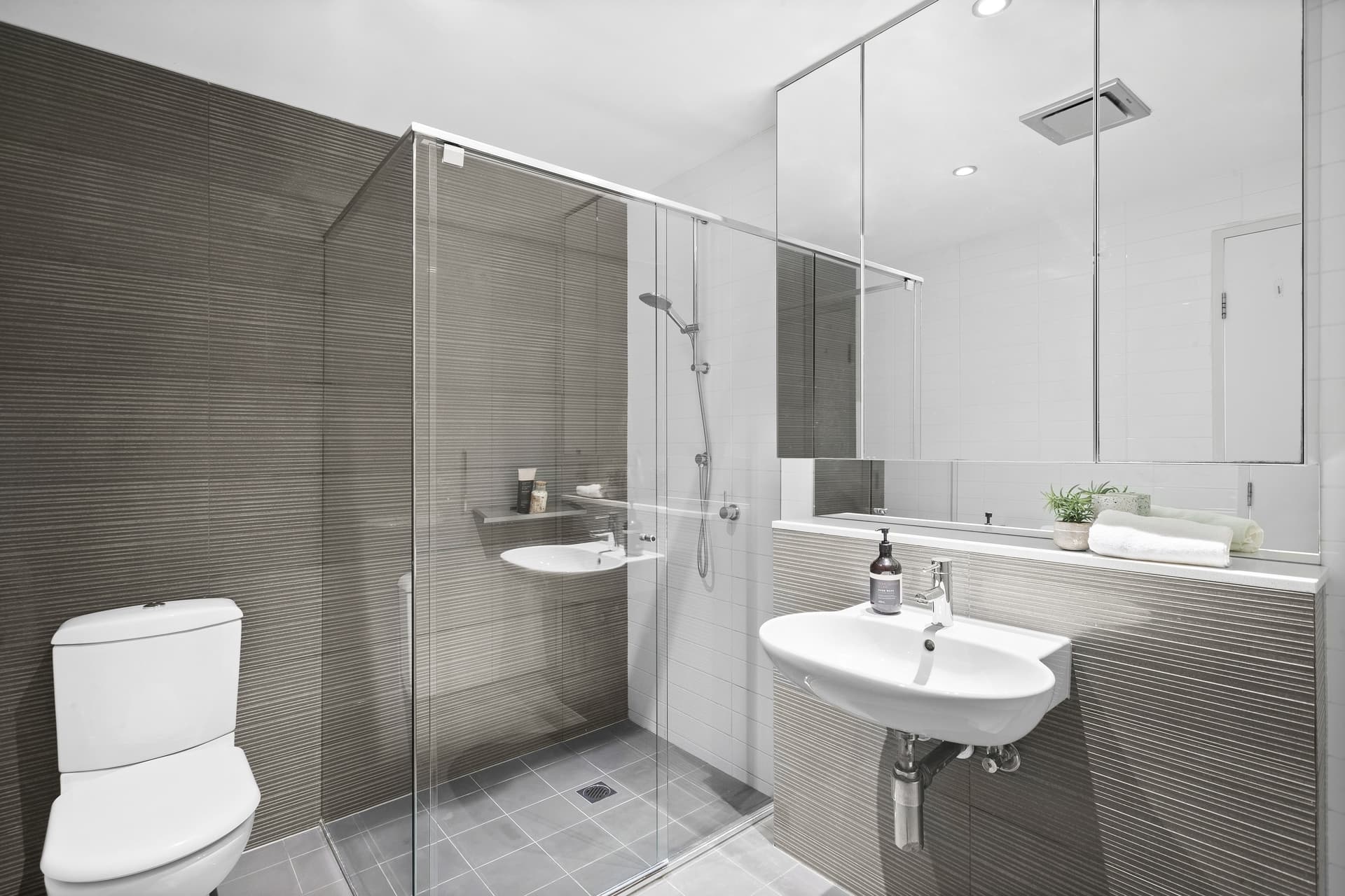 211/8 Jenner Street, Little Bay - Thumbnail 7