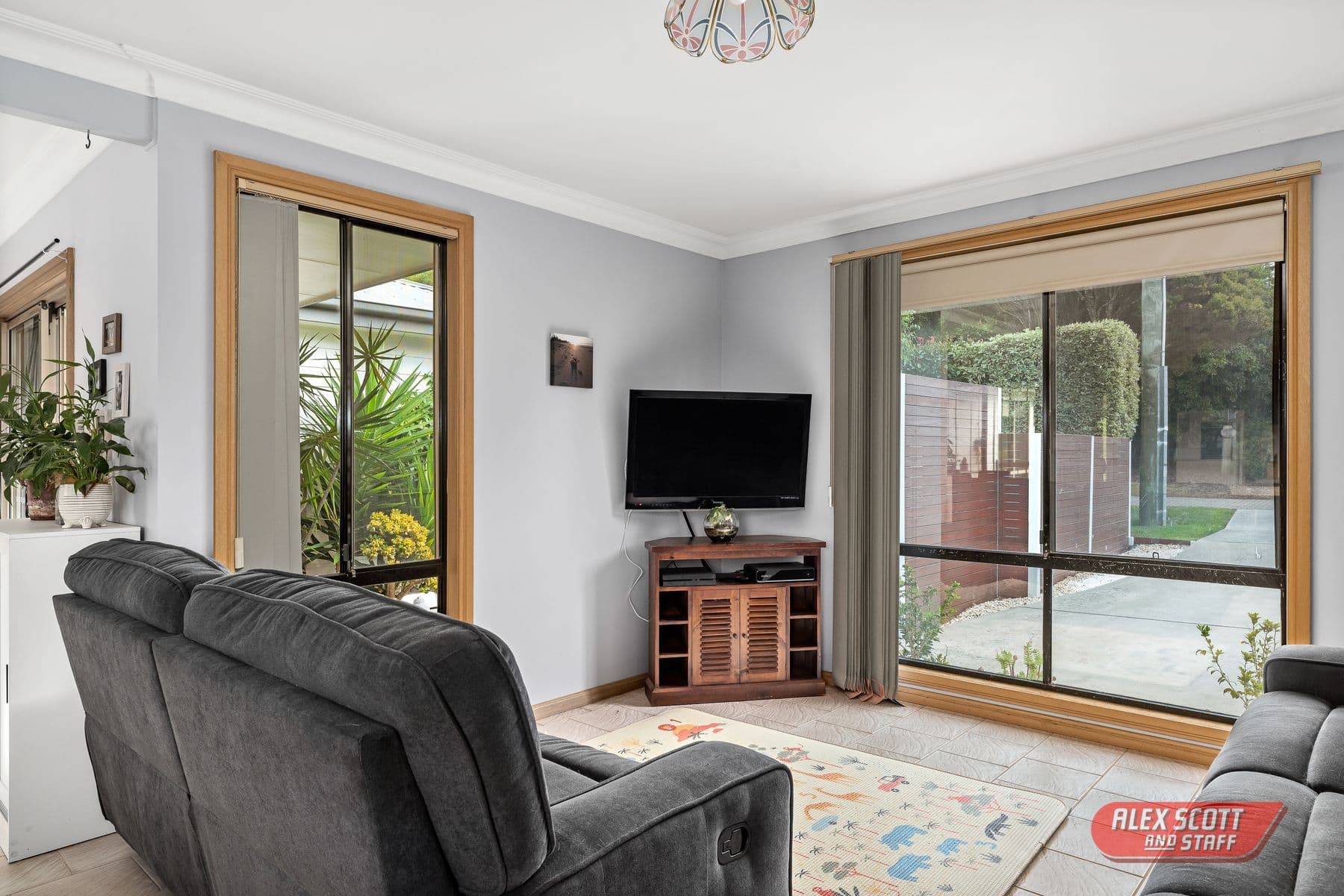 15 HALLWAY Drive, Wimbledon Heights, Wimbledon Heights - Thumbnail 3
