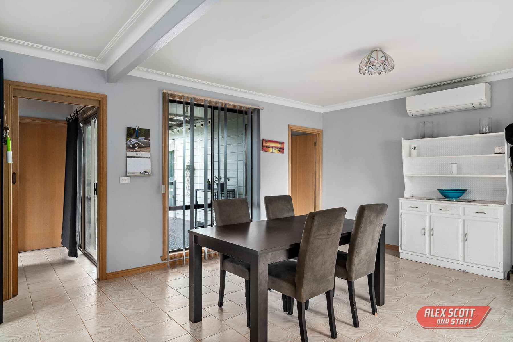 15 HALLWAY Drive, Wimbledon Heights, Wimbledon Heights - Thumbnail 5