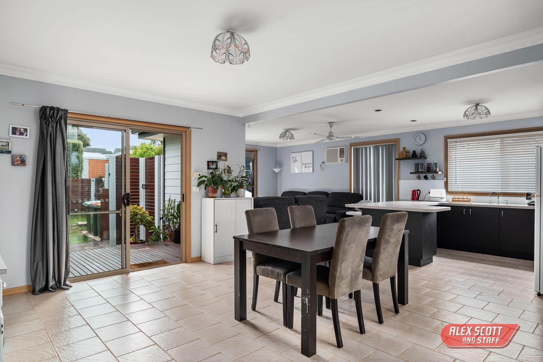 15 HALLWAY Drive, Wimbledon Heights, Wimbledon Heights - Thumbnail 6