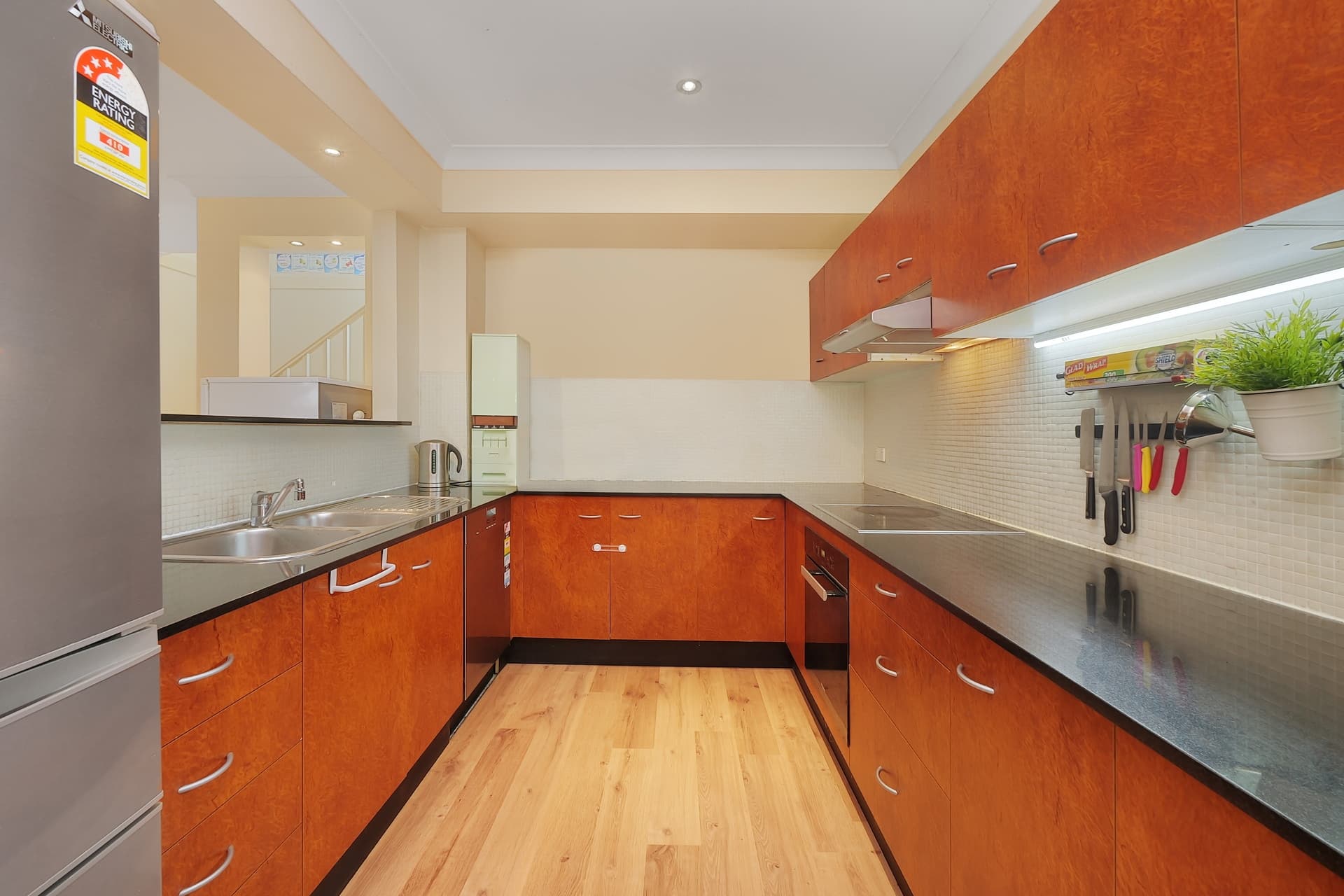 1/10 George Street, Eastlakes - Thumbnail 4