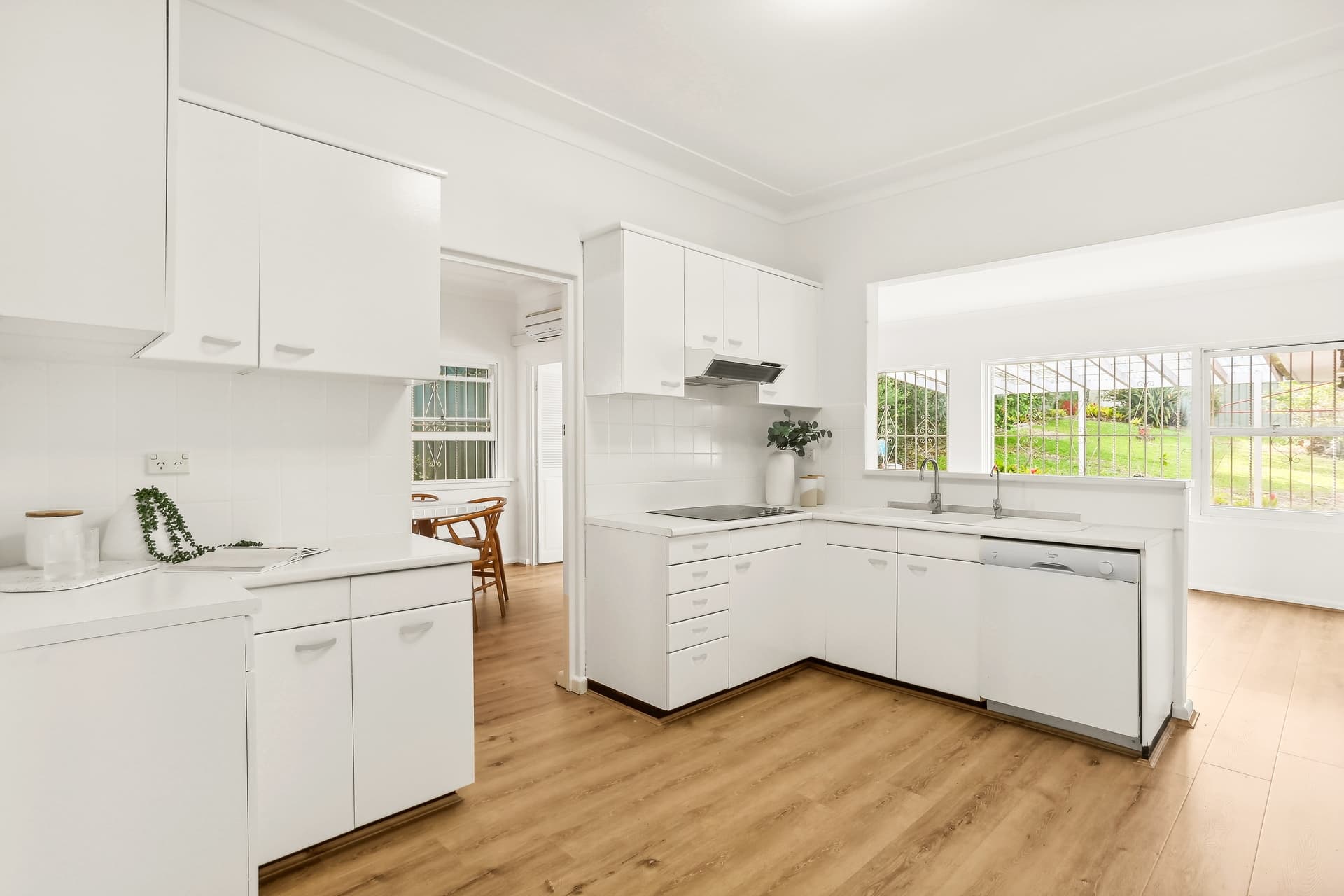 33 Macarthur Avenue, Pagewood - Thumbnail 3