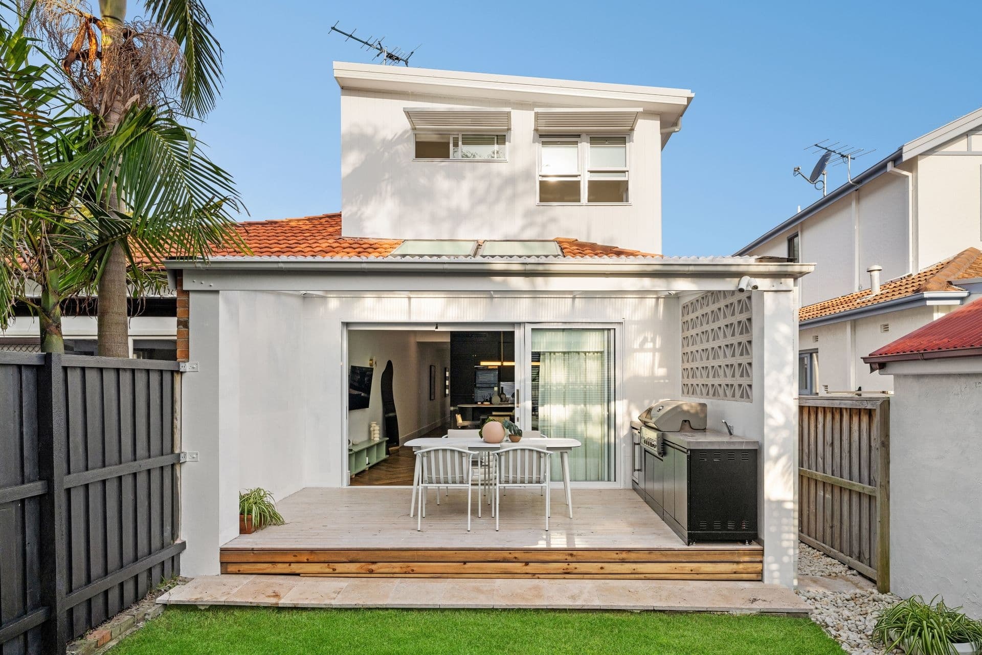 47 Knowles Avenue, North Bondi - Thumbnail 2