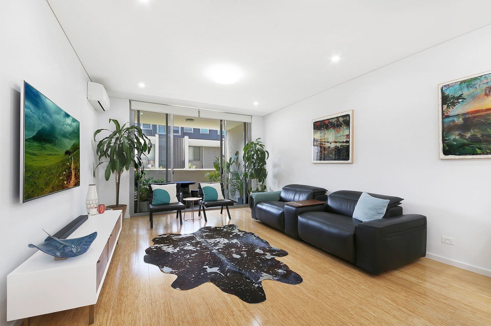 228/26 Jasmine Street, Botany - Image 1