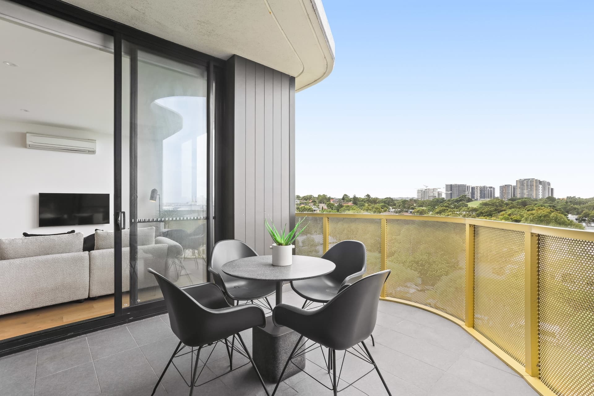 614/55 Holloway Street, Pagewood - Thumbnail 2