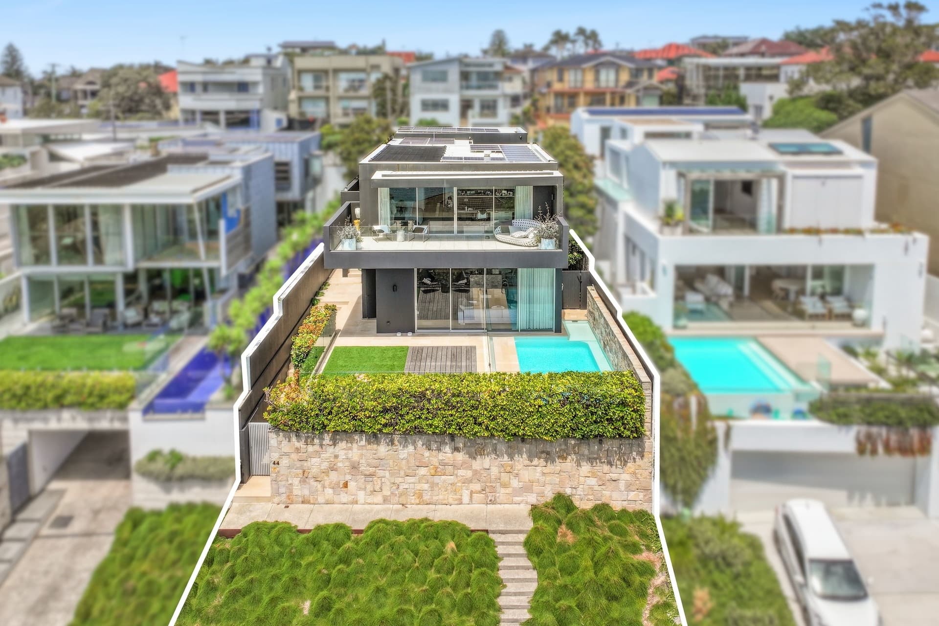 44 Mermaid Avenue, Maroubra - Image 1