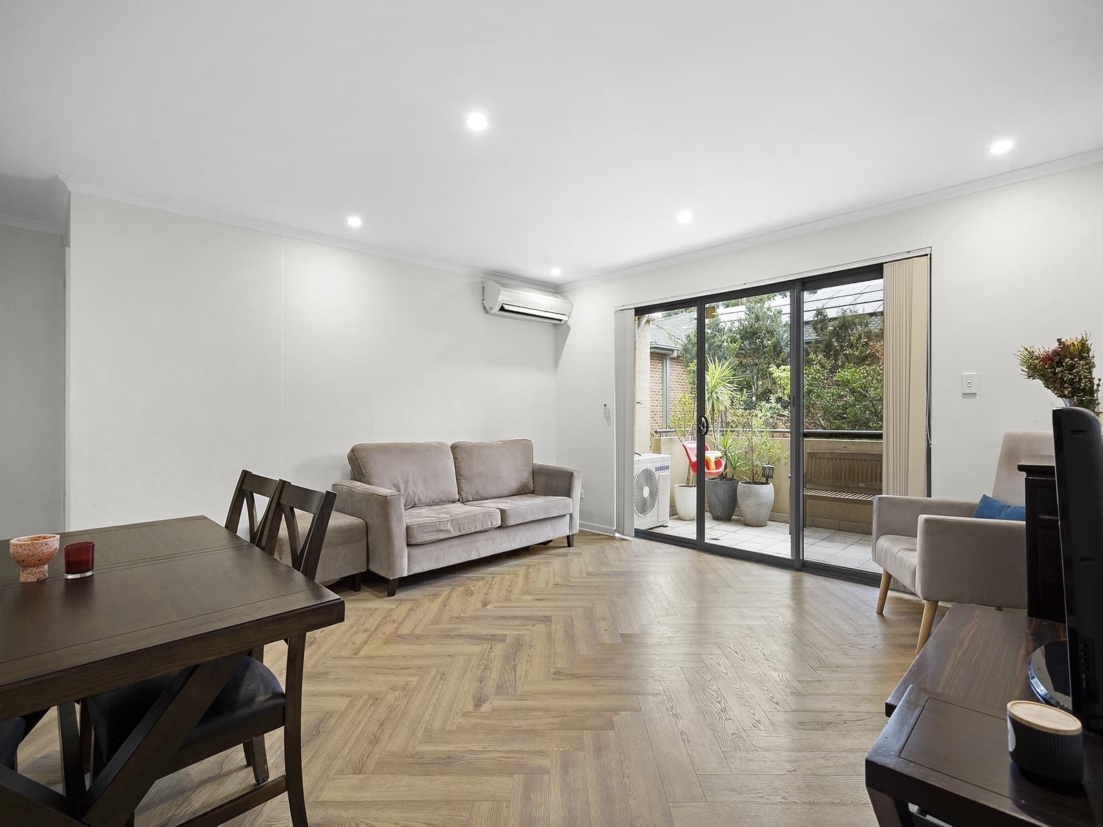 8/25 Chelmsford Avenue, Botany - Thumbnail 5