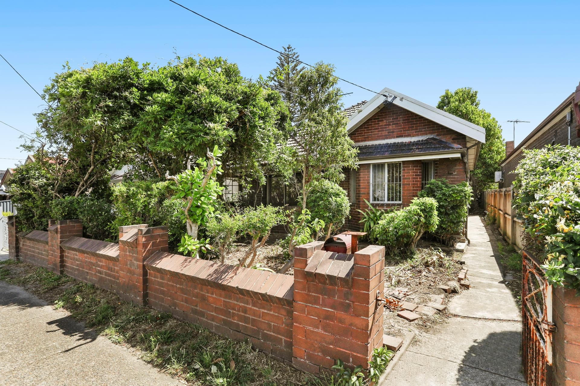 73 Maloney Street, Mascot - Image 1