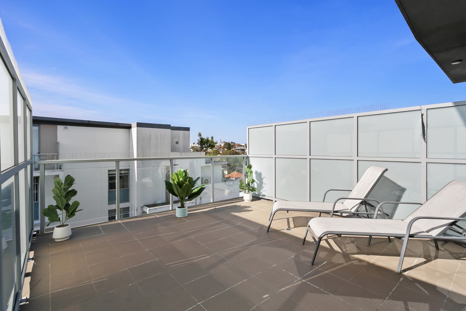 2518/43-45 Wilson Street, Botany - Thumbnail 2