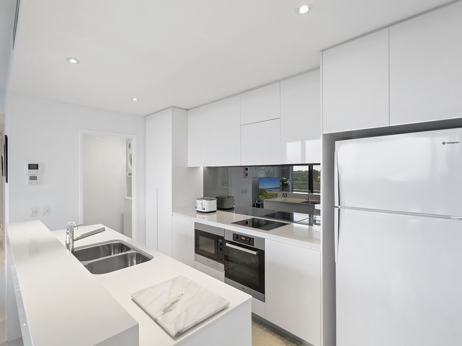 502/28 Harvey Street, Little Bay - Thumbnail 3