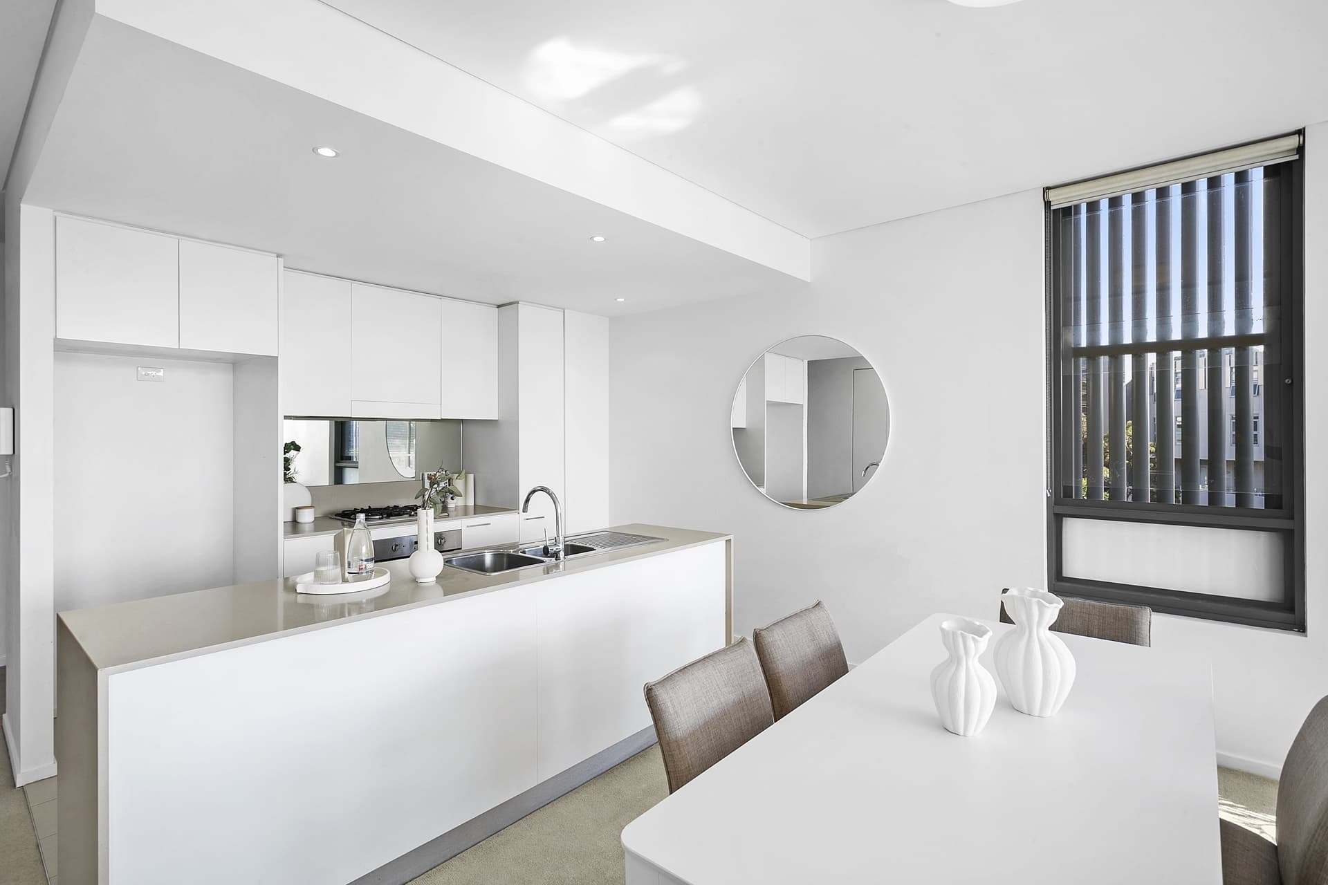 210/2-8 Pine Avenue, Little Bay - Thumbnail 4