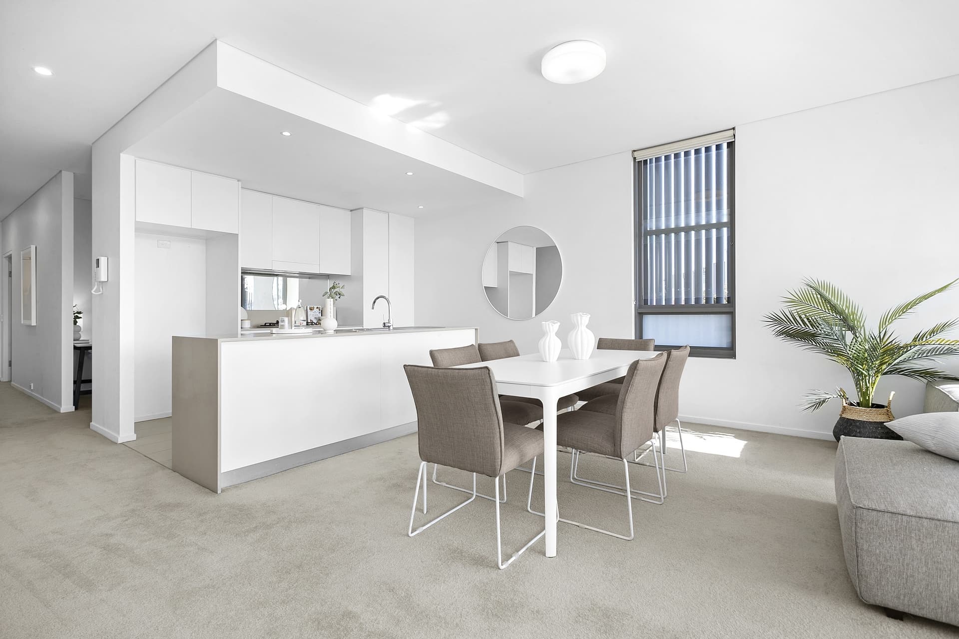 210/2-8 Pine Avenue, Little Bay - Thumbnail 6