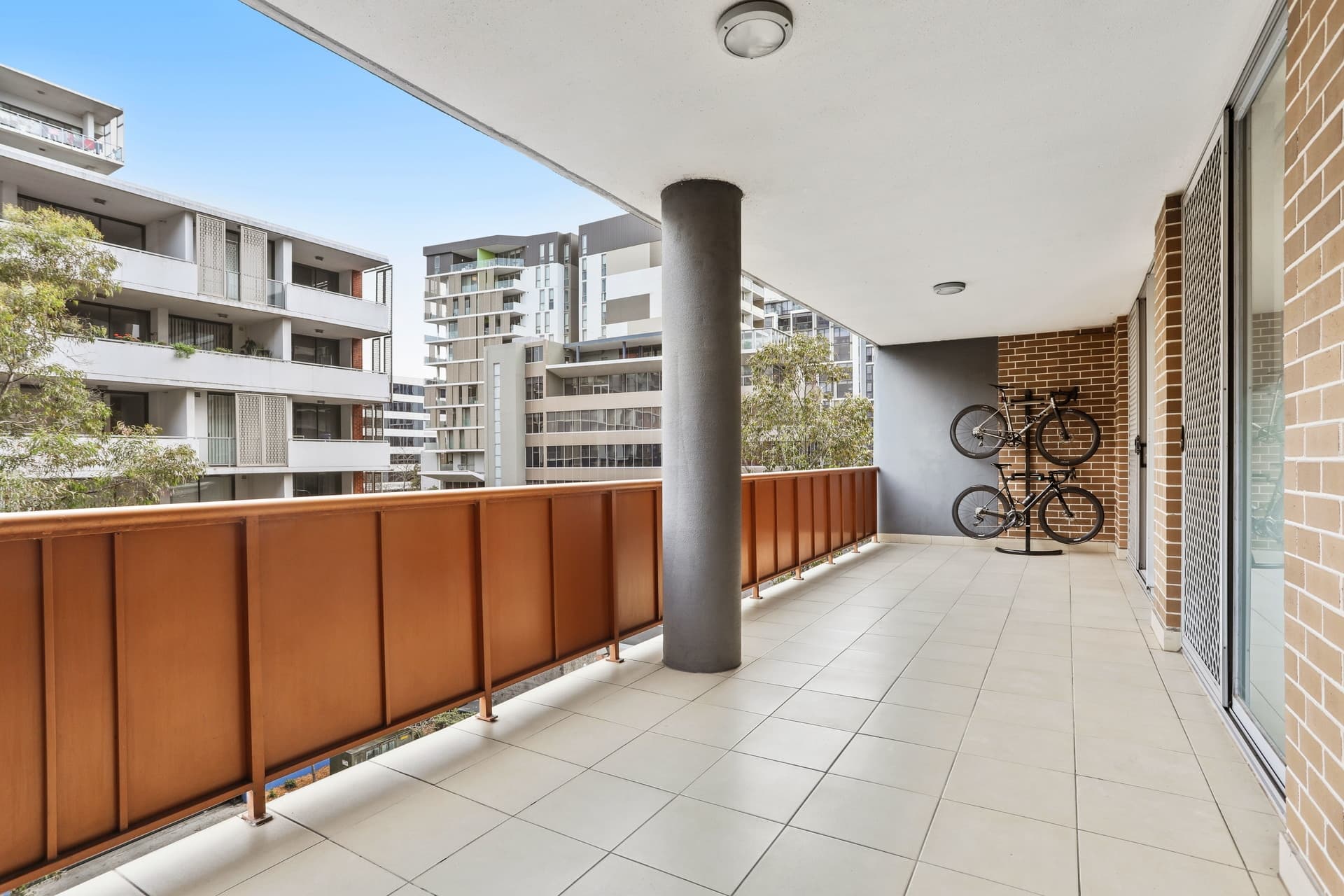 7/7 Bourke Street, Mascot - Image 1