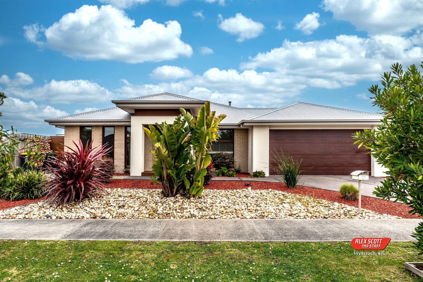 17 Oceanic Drive, Inverloch, Inverloch - Image 1