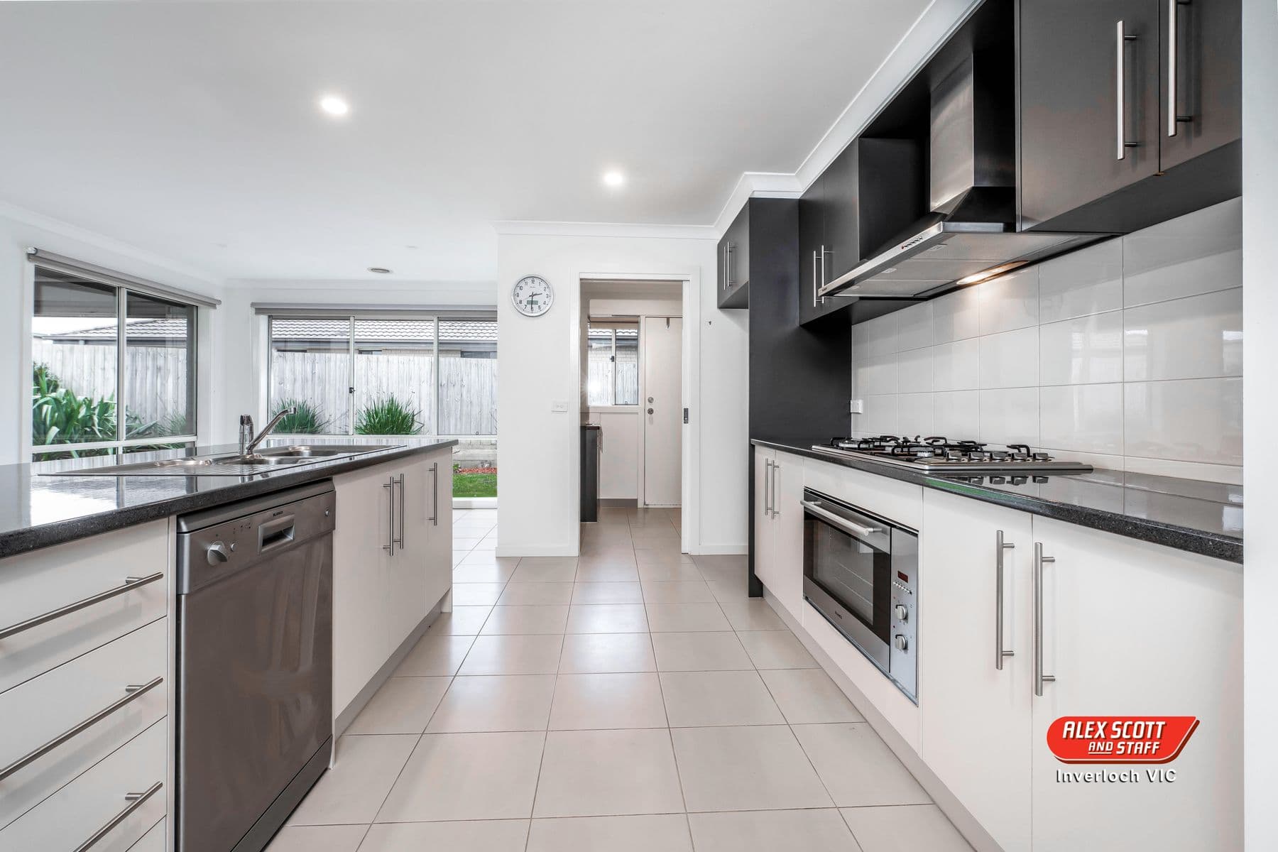 17 Oceanic Drive, Inverloch, Inverloch - Thumbnail 4
