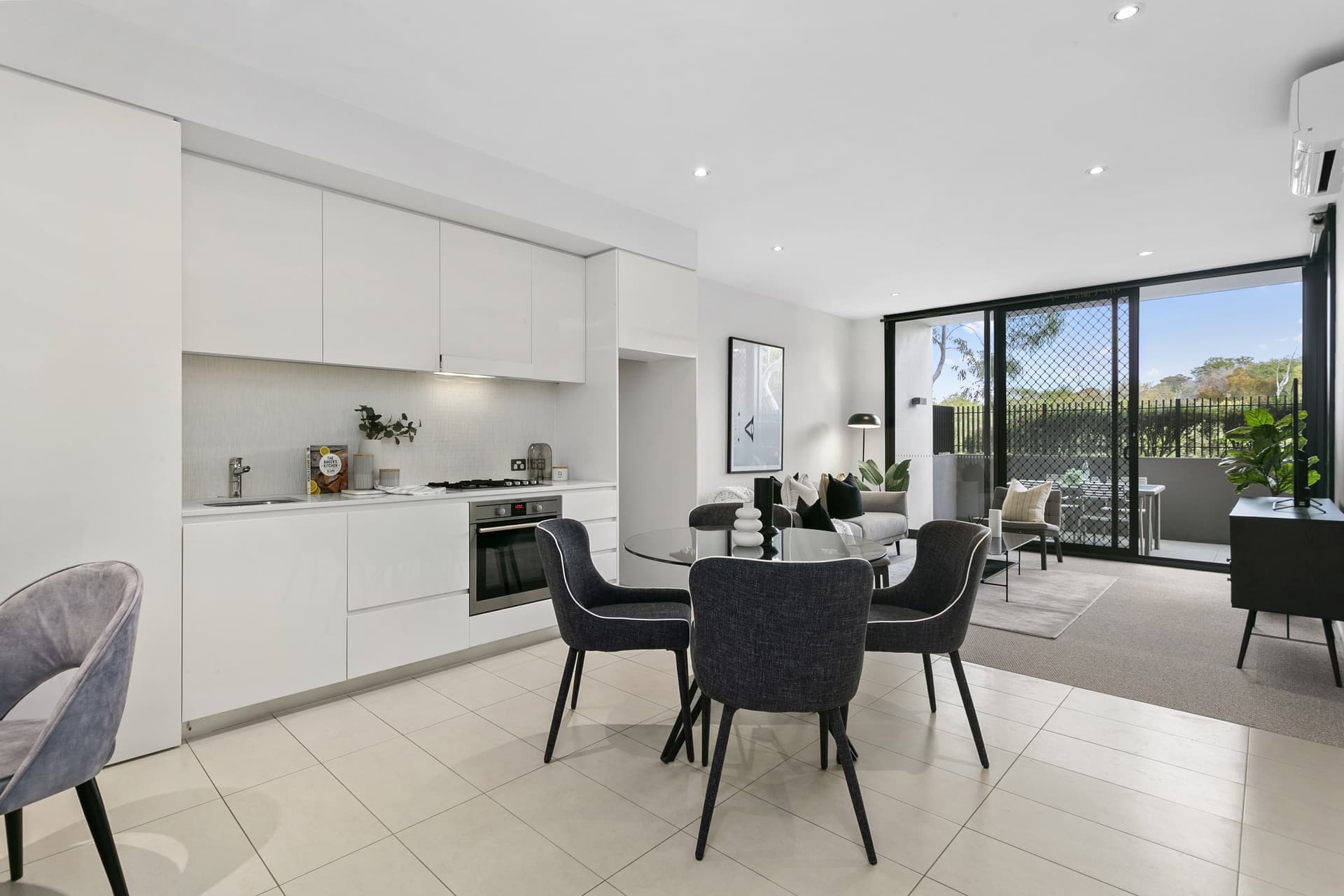 108/28 Harvey Street, Little Bay - Image 1